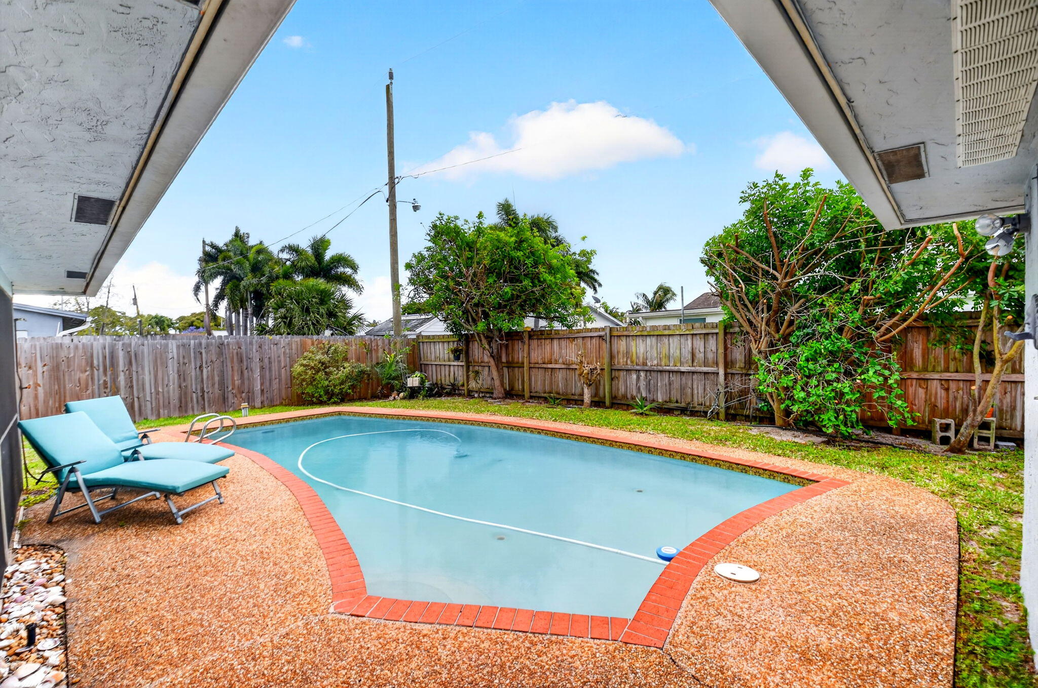 HYPOLUXO VILLAGE 1 - Residential