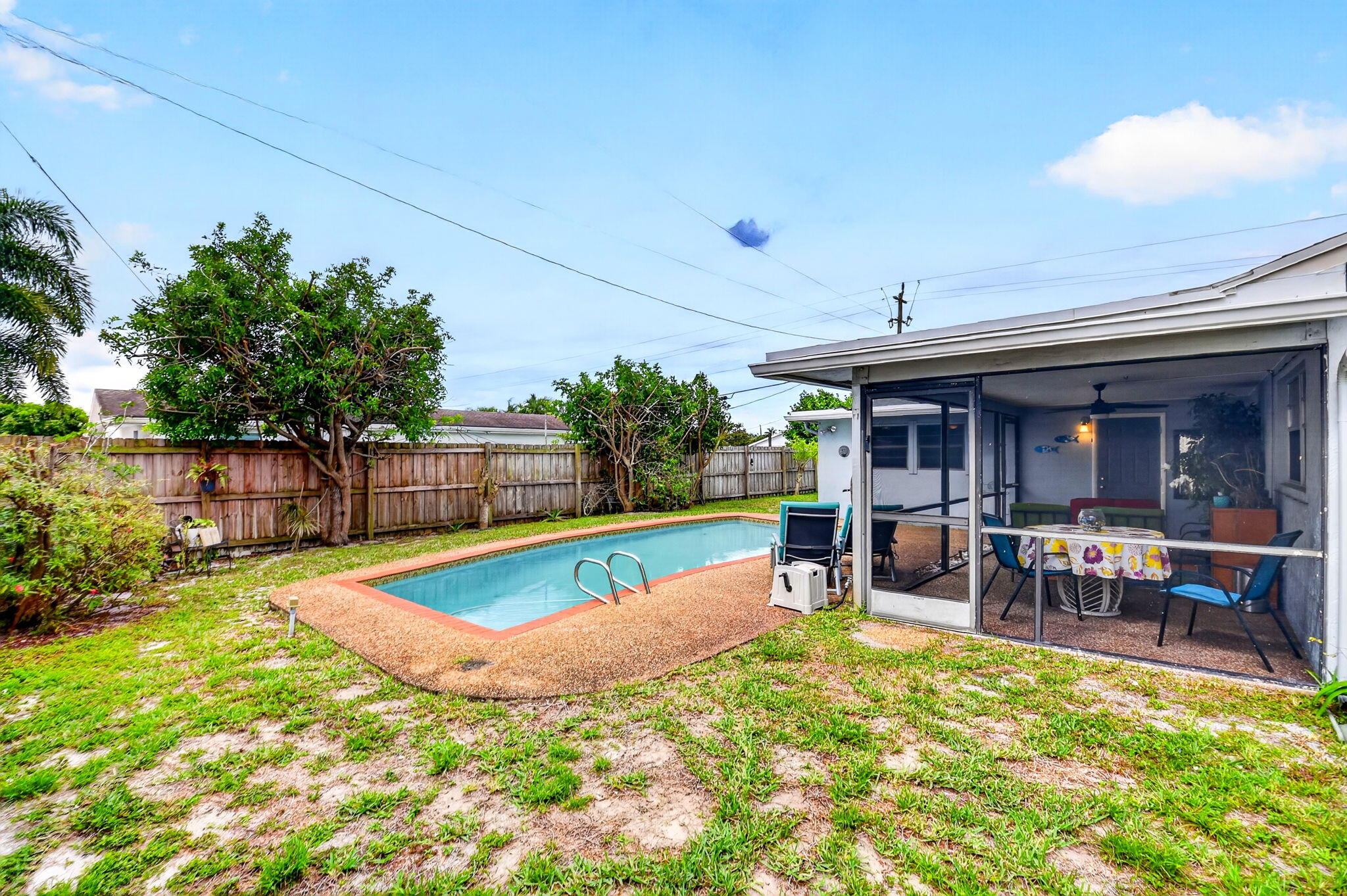 HYPOLUXO VILLAGE 1 - Residential