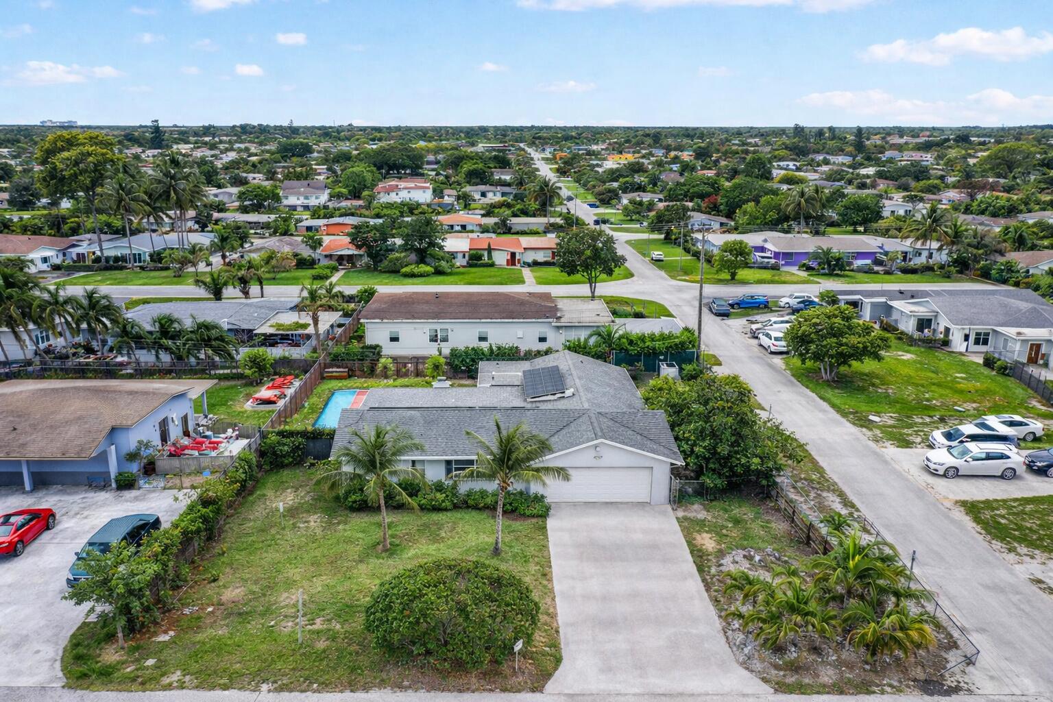 HYPOLUXO VILLAGE 1 - Residential