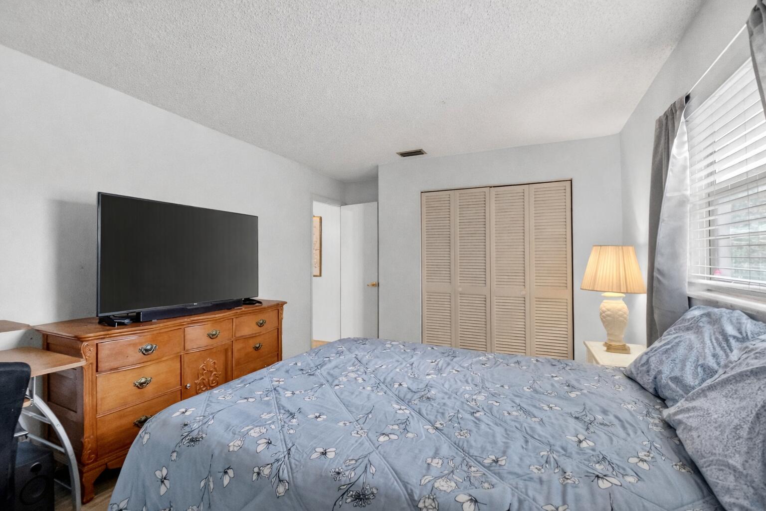 HYPOLUXO VILLAGE 1 - Residential