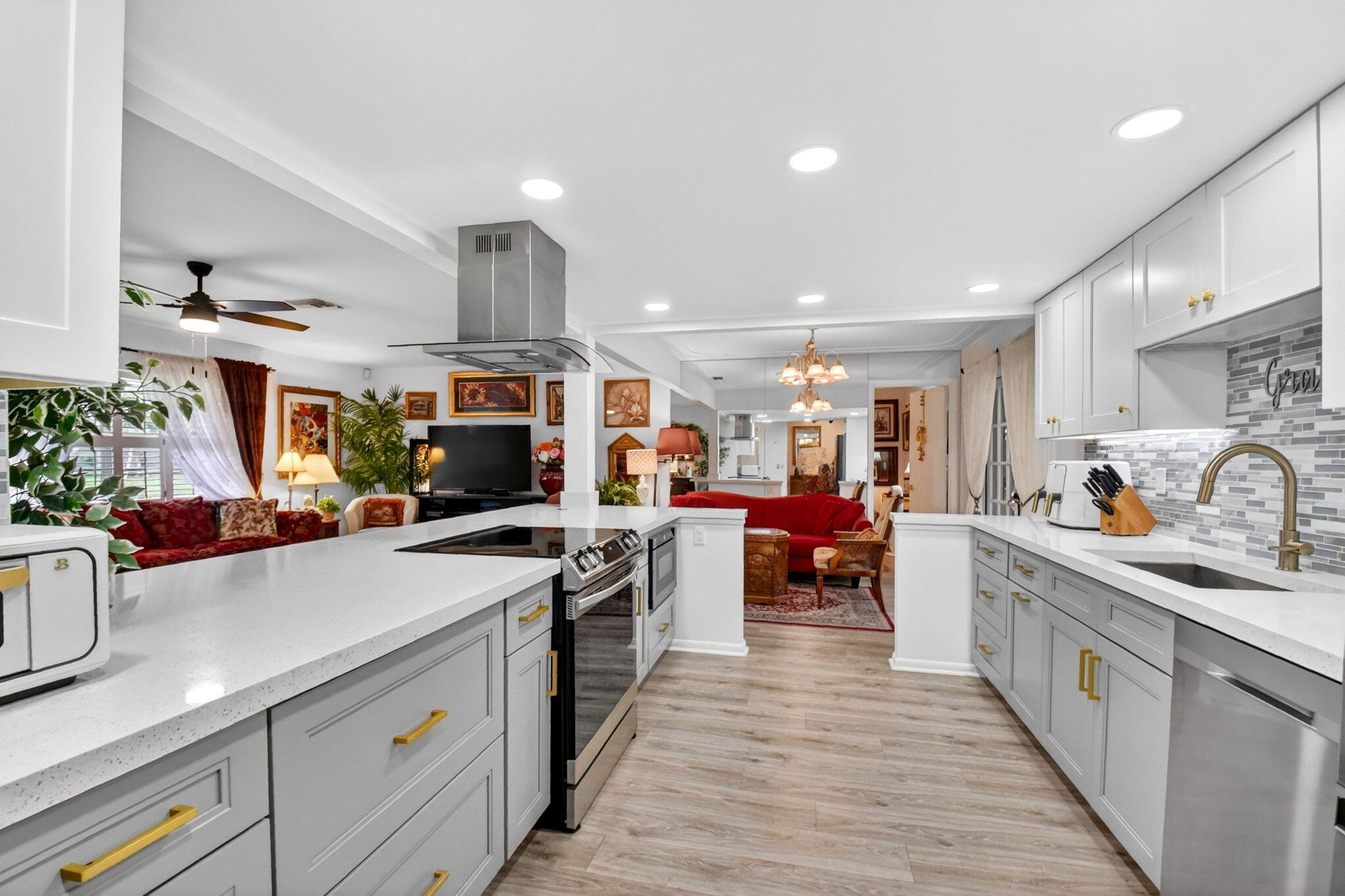 HYPOLUXO VILLAGE 1 - Residential