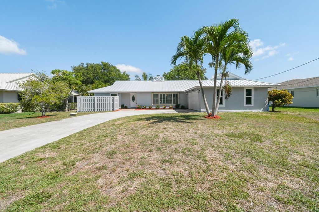 Photo of 4873 SE Pilot Way, Stuart, FL 34997 (MLS # R11093026)