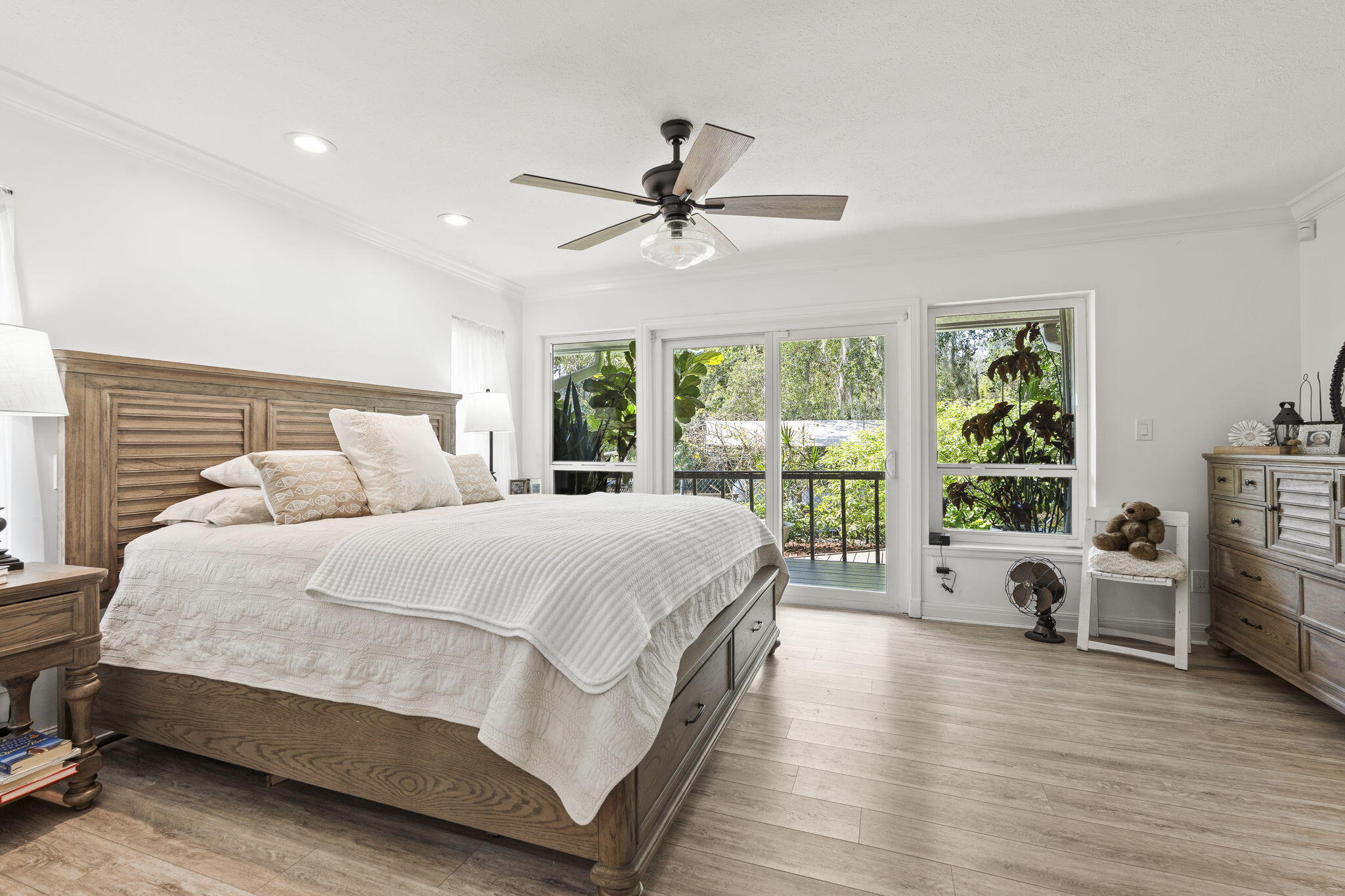 SOUTH RIVER COLONY - Residential