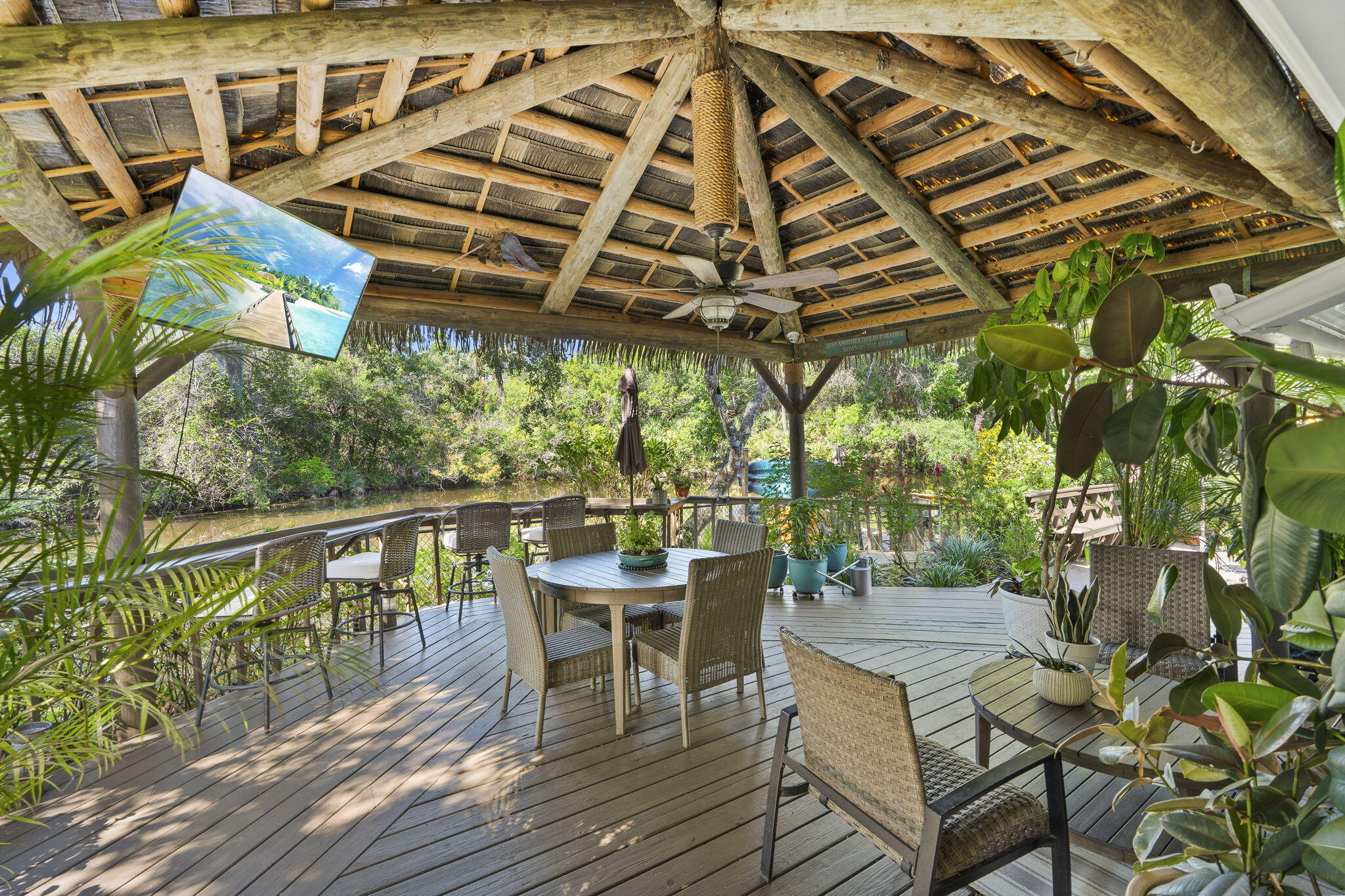 SOUTH RIVER COLONY - Residential