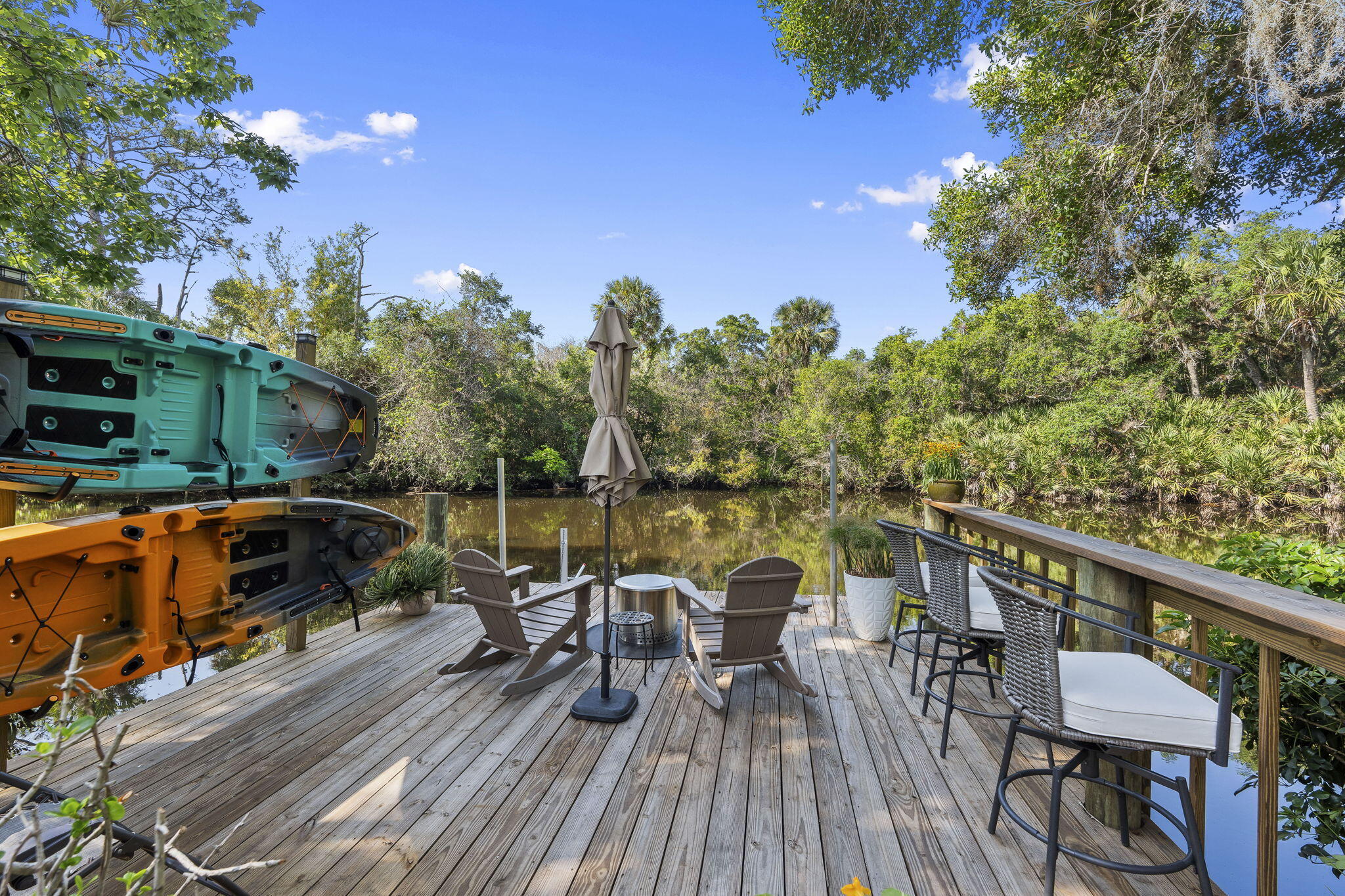 SOUTH RIVER COLONY - Residential