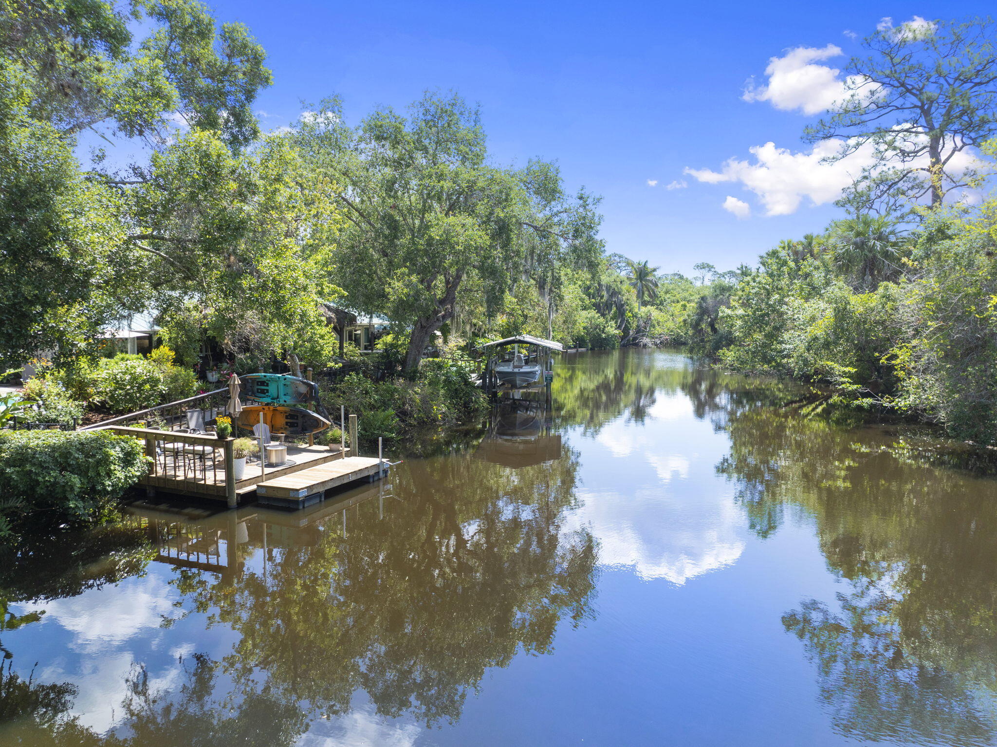 SOUTH RIVER COLONY - Residential