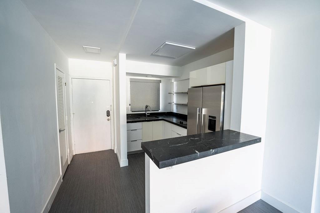 331 SW 8th St 1-C-E