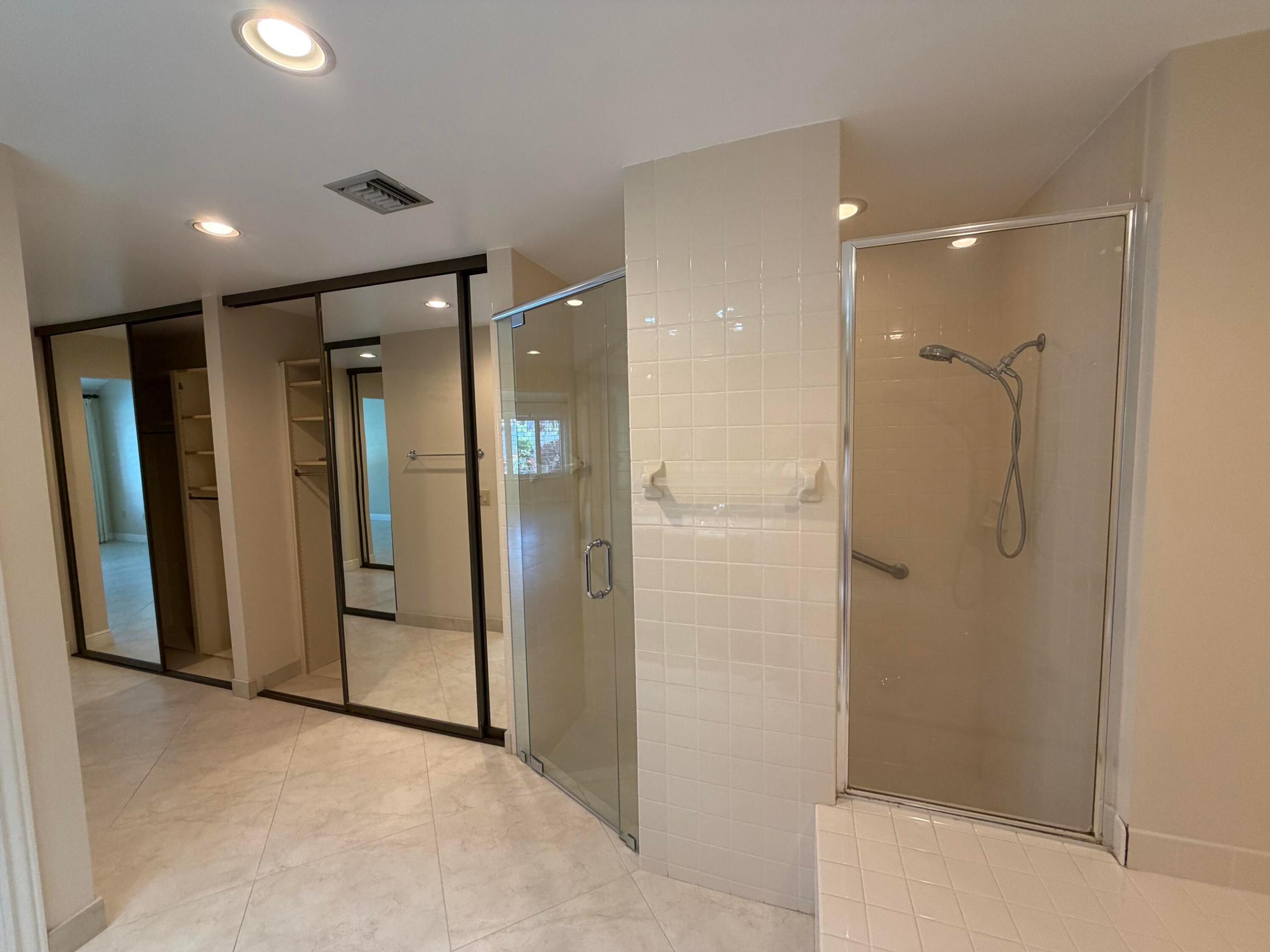 SARATOGA POINTE - Residential