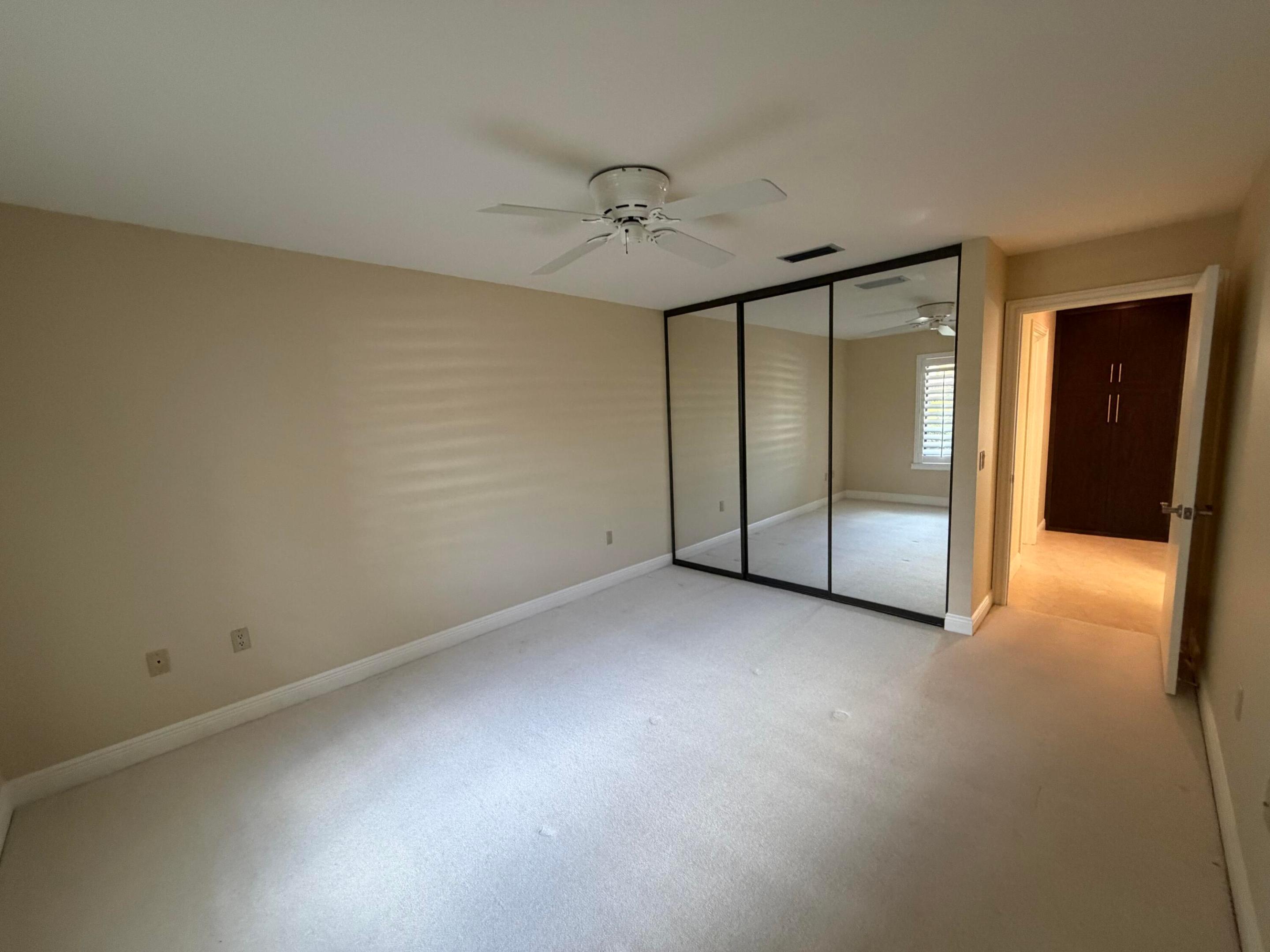 SARATOGA POINTE - Residential