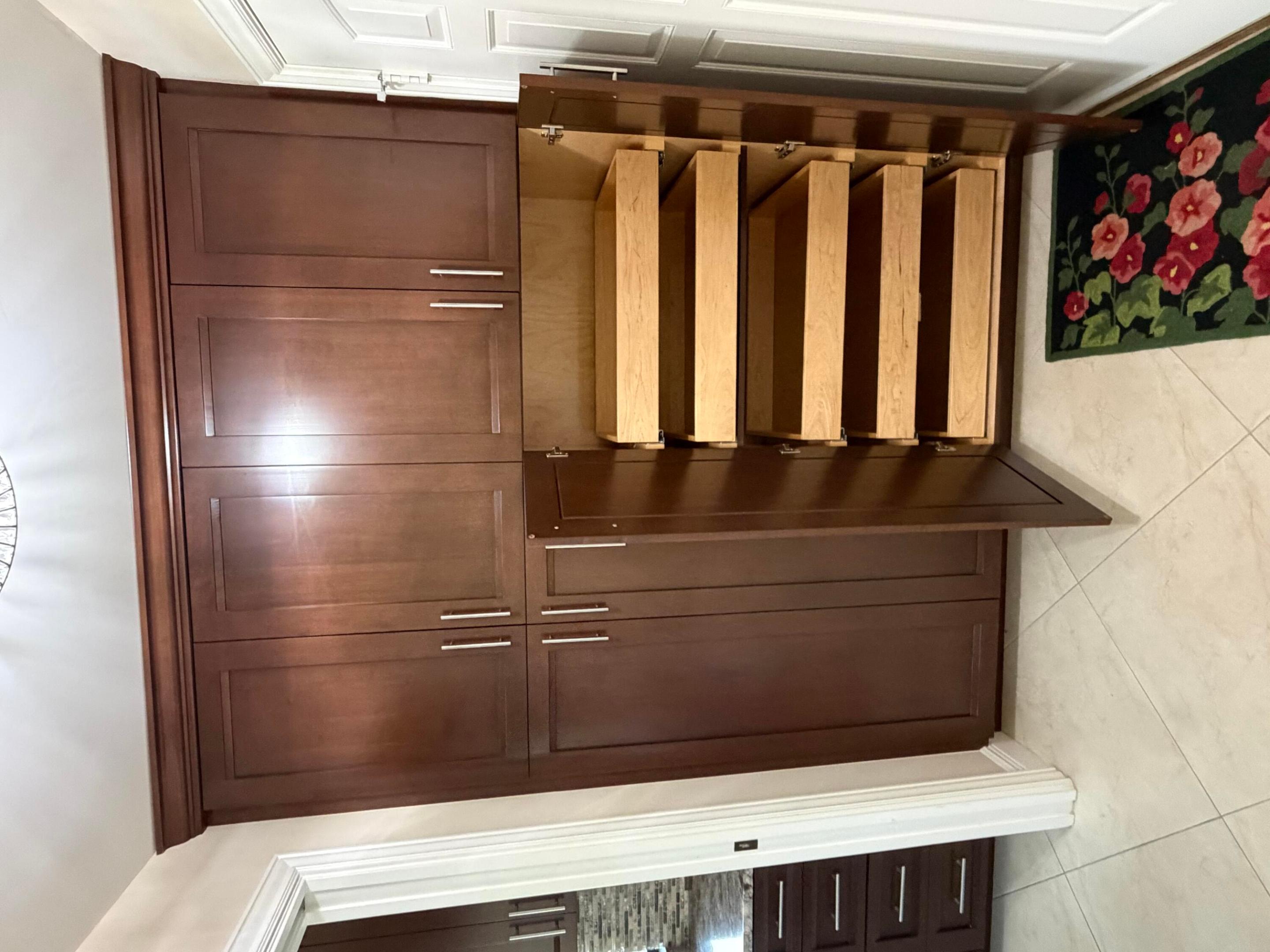 SARATOGA POINTE - Residential