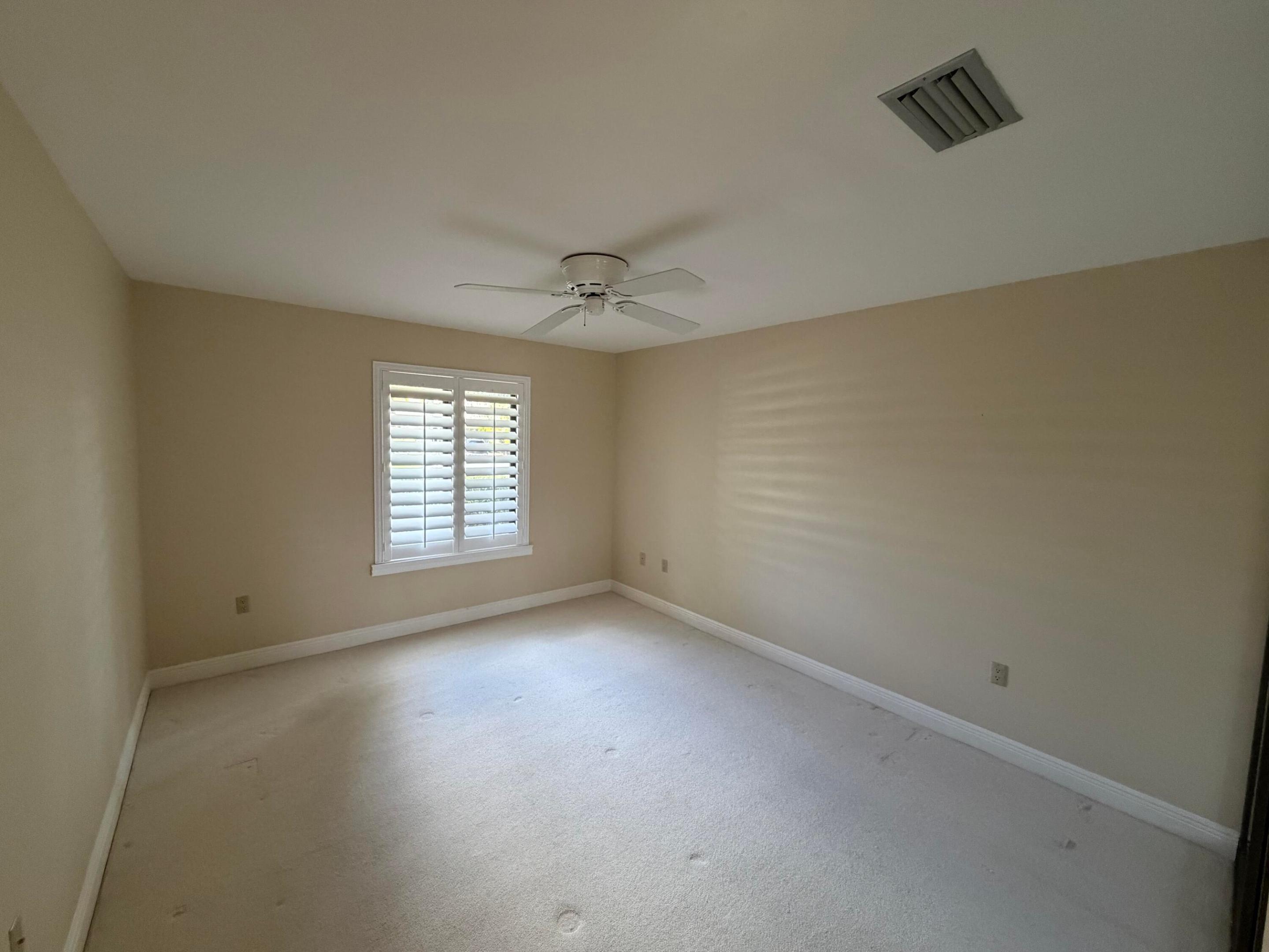 SARATOGA POINTE - Residential