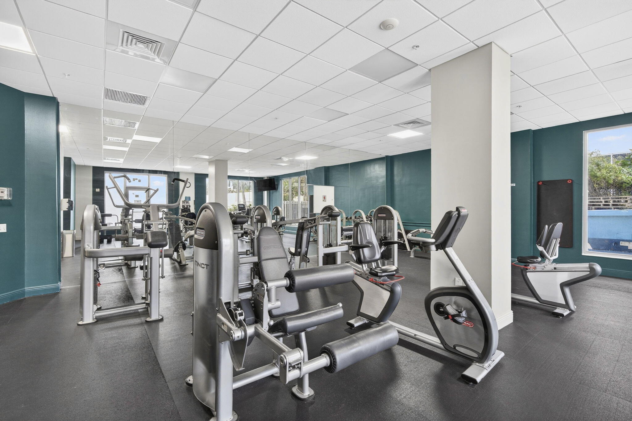 SIAN OCEAN RESIDENCES CONDO - Residential