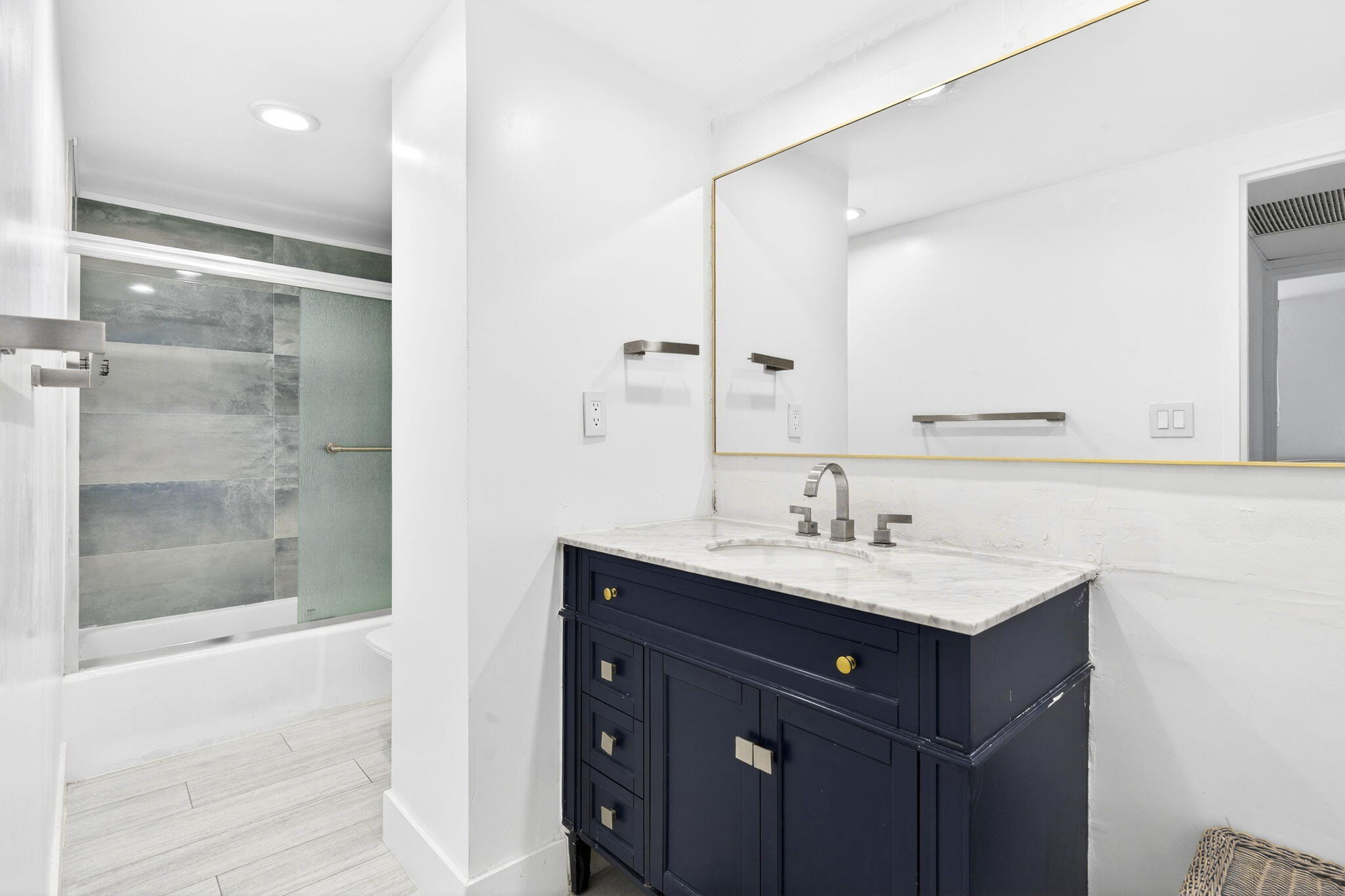 SIAN OCEAN RESIDENCES CONDO - Residential