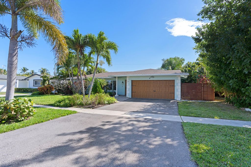 Photo of 136 Oregon Lane, Boca Raton, FL 33487 (MLS # R11169009)