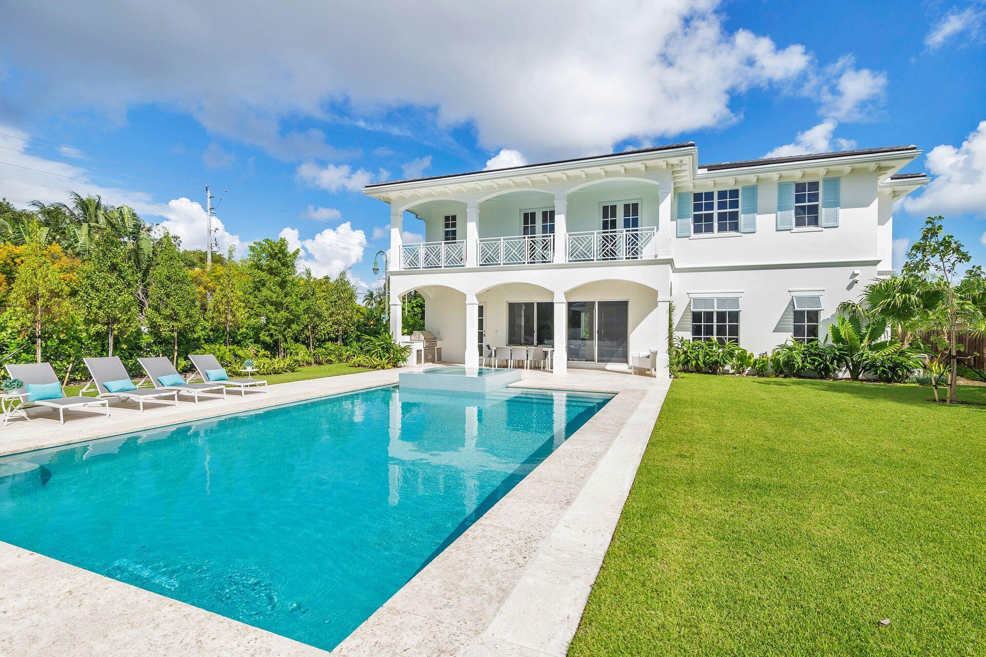 ALHAMBRA PARK PL IN - Residential