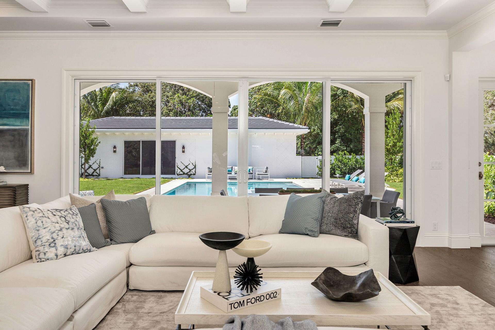 ALHAMBRA PARK PL IN - Residential