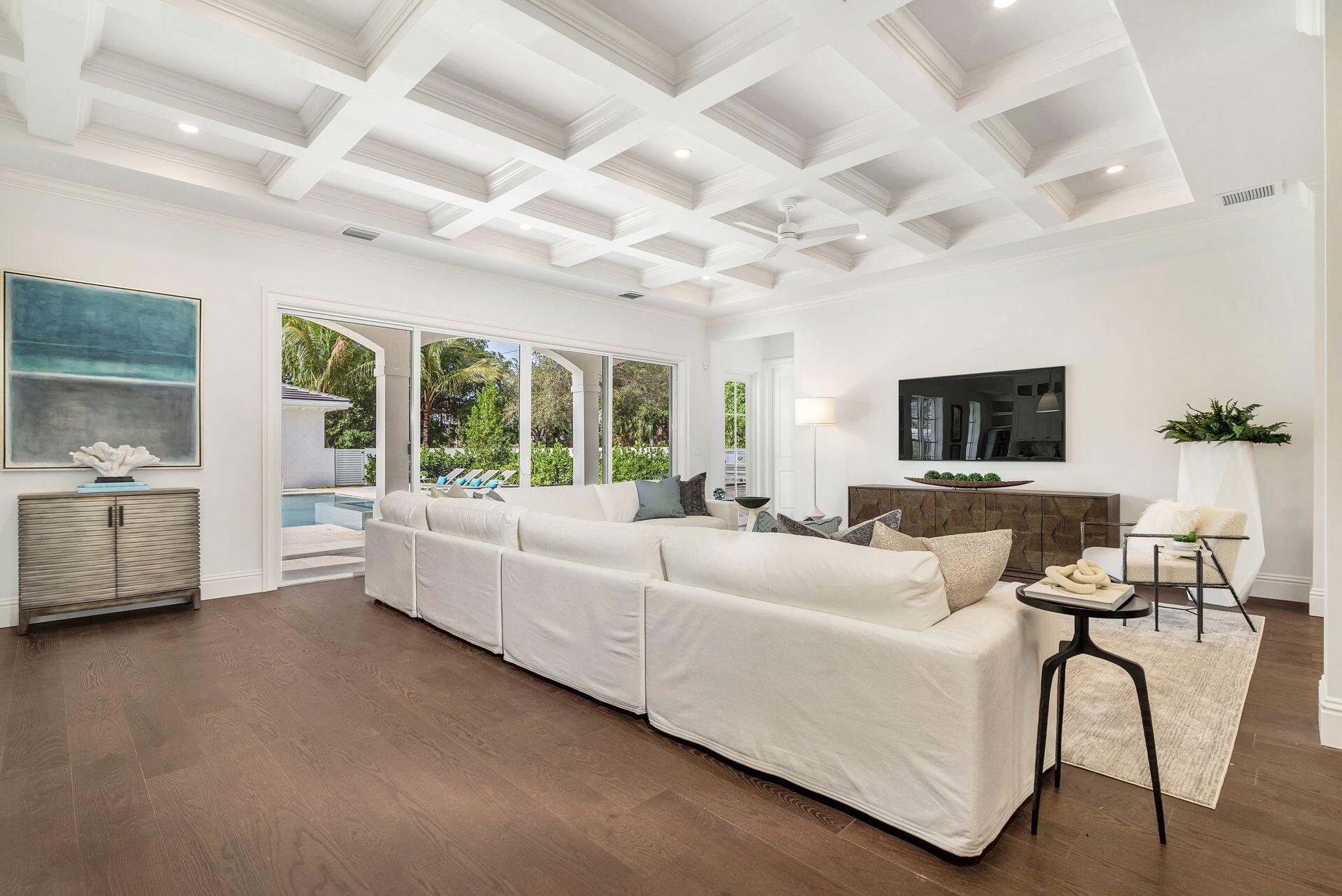 ALHAMBRA PARK PL IN - Residential