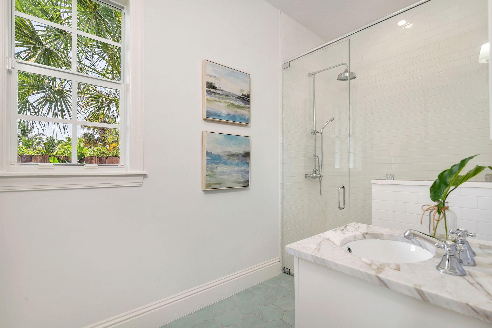 ALHAMBRA PARK PL IN - Residential