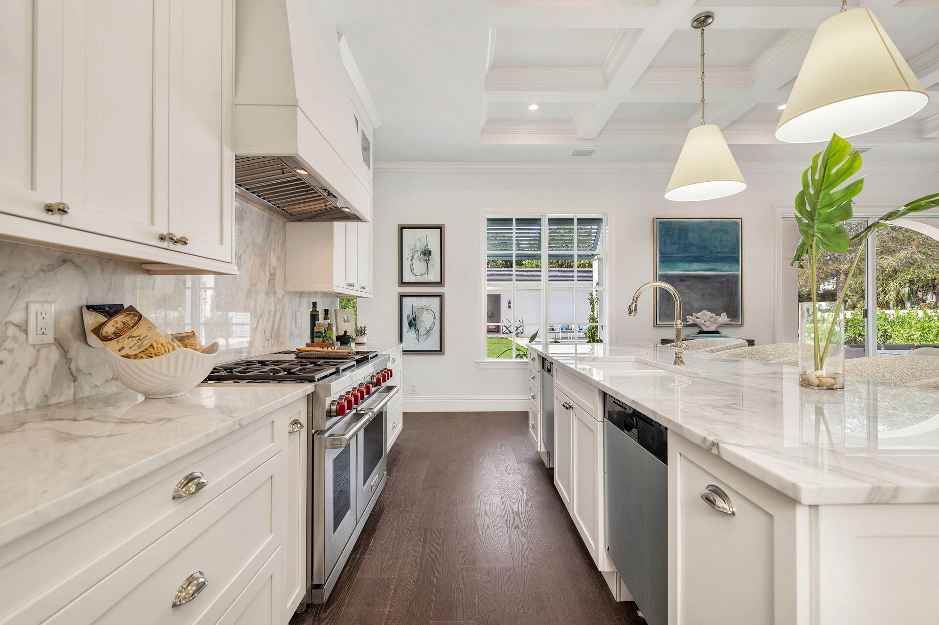 ALHAMBRA PARK PL IN - Residential