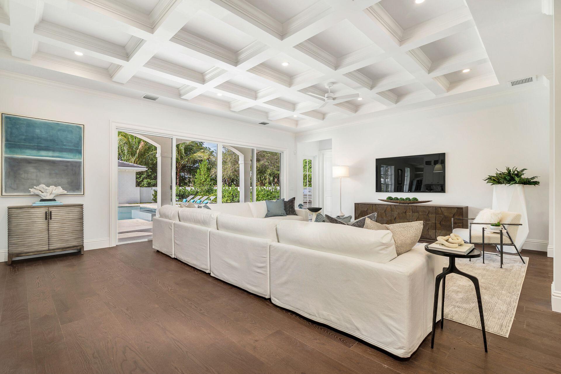 ALHAMBRA PARK PL IN - Residential