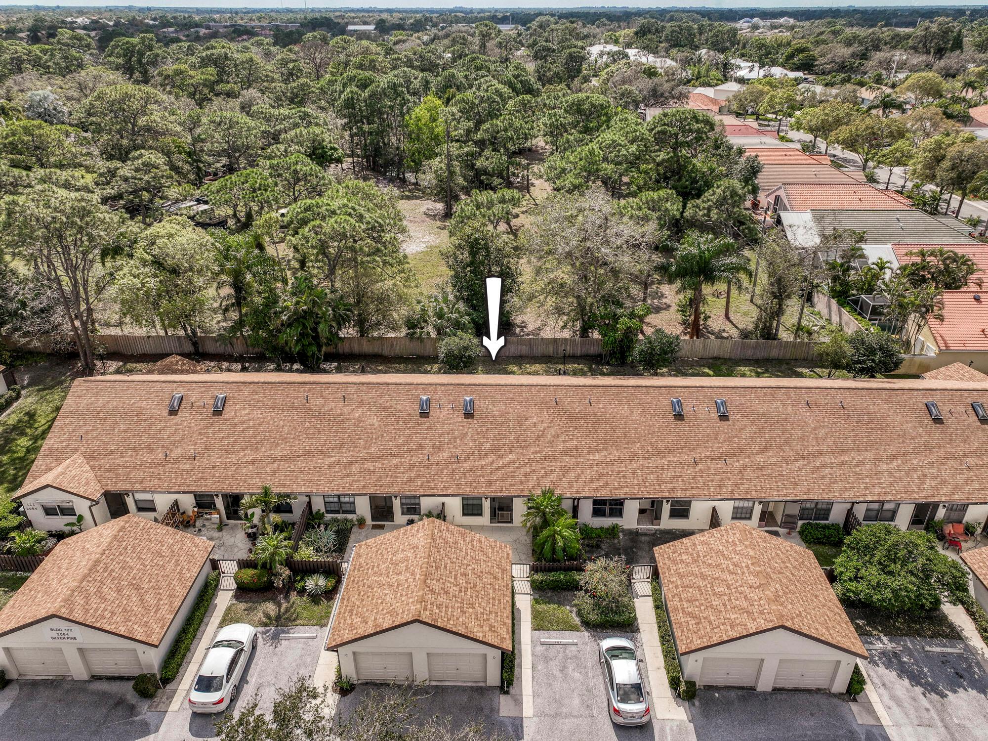 2084 SW Silver Pine Way 122-D