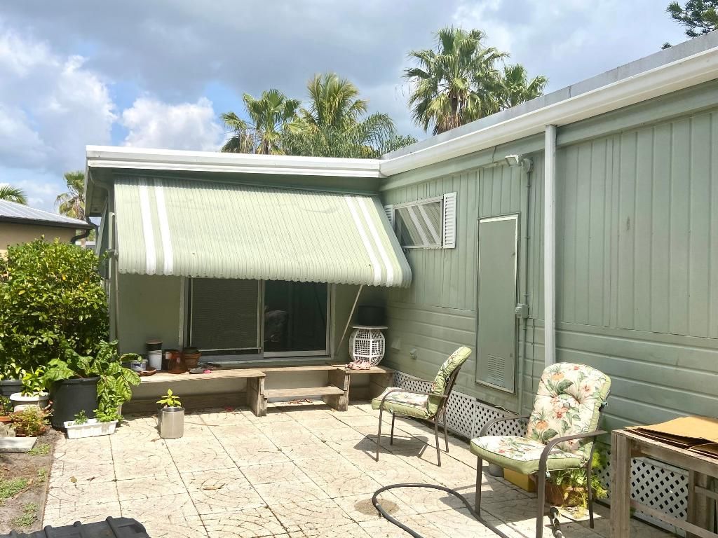 Photo of 31 Grande Vista Way, Port Saint Lucie, FL 34952 (MLS # R11075416)