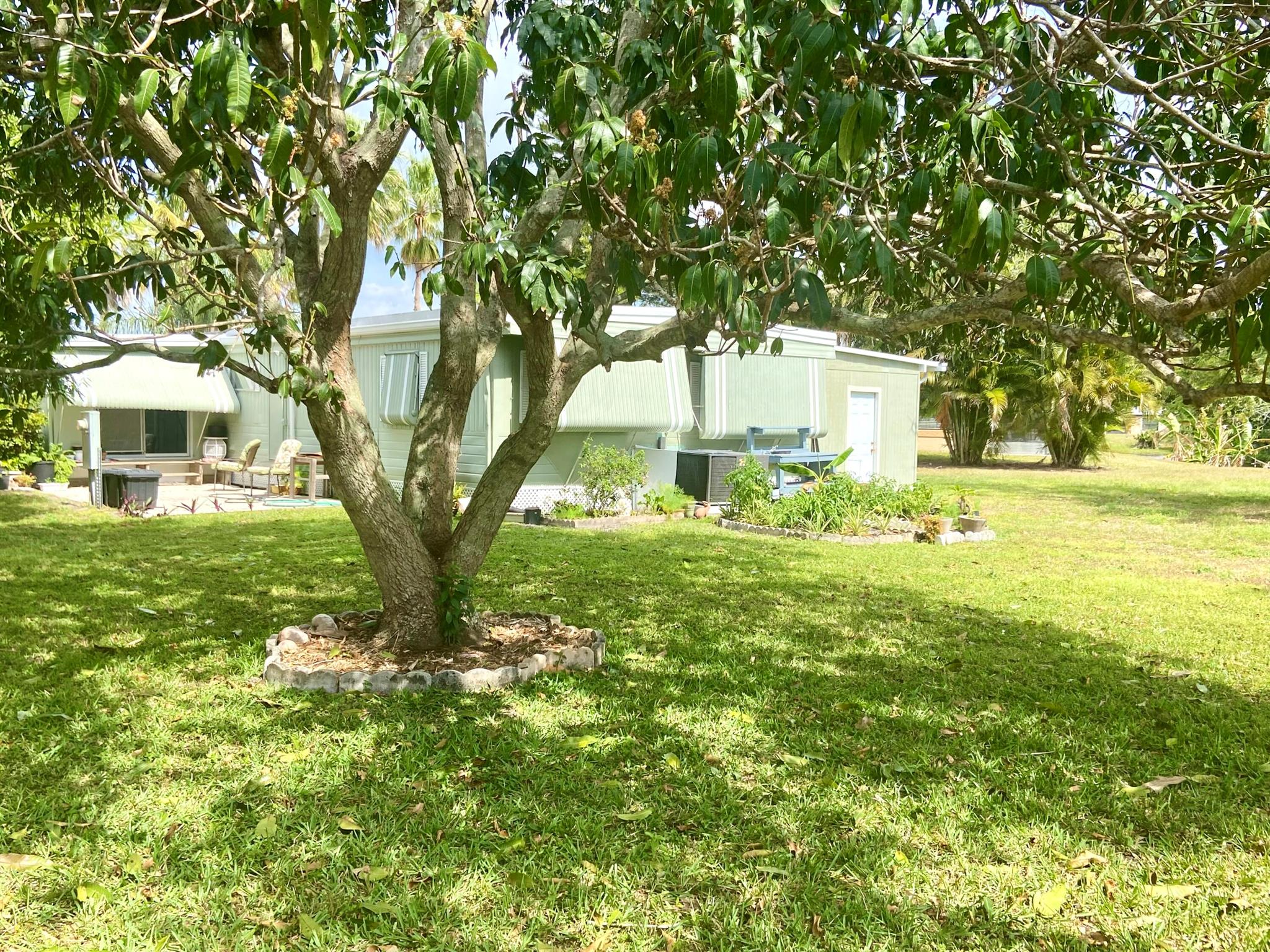 Spaanish Lakes One - Residential