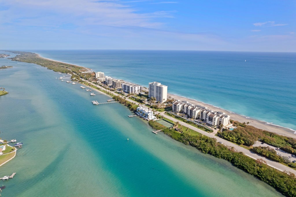 Photo of 19670 Beach Road #B303, Jupiter, FL 33469 (MLS # B26092112)