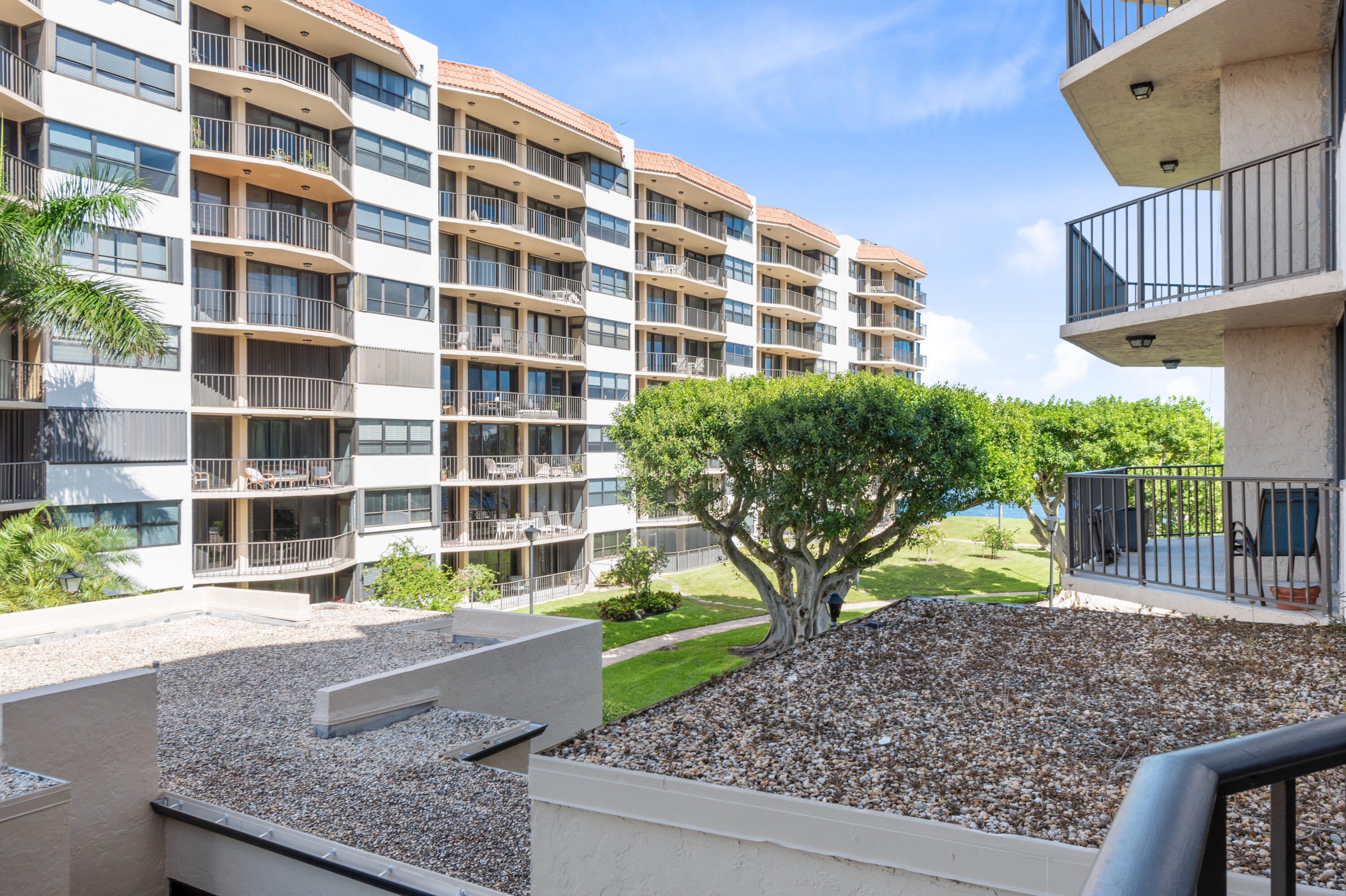 PORTA BELLA EAST - Residential