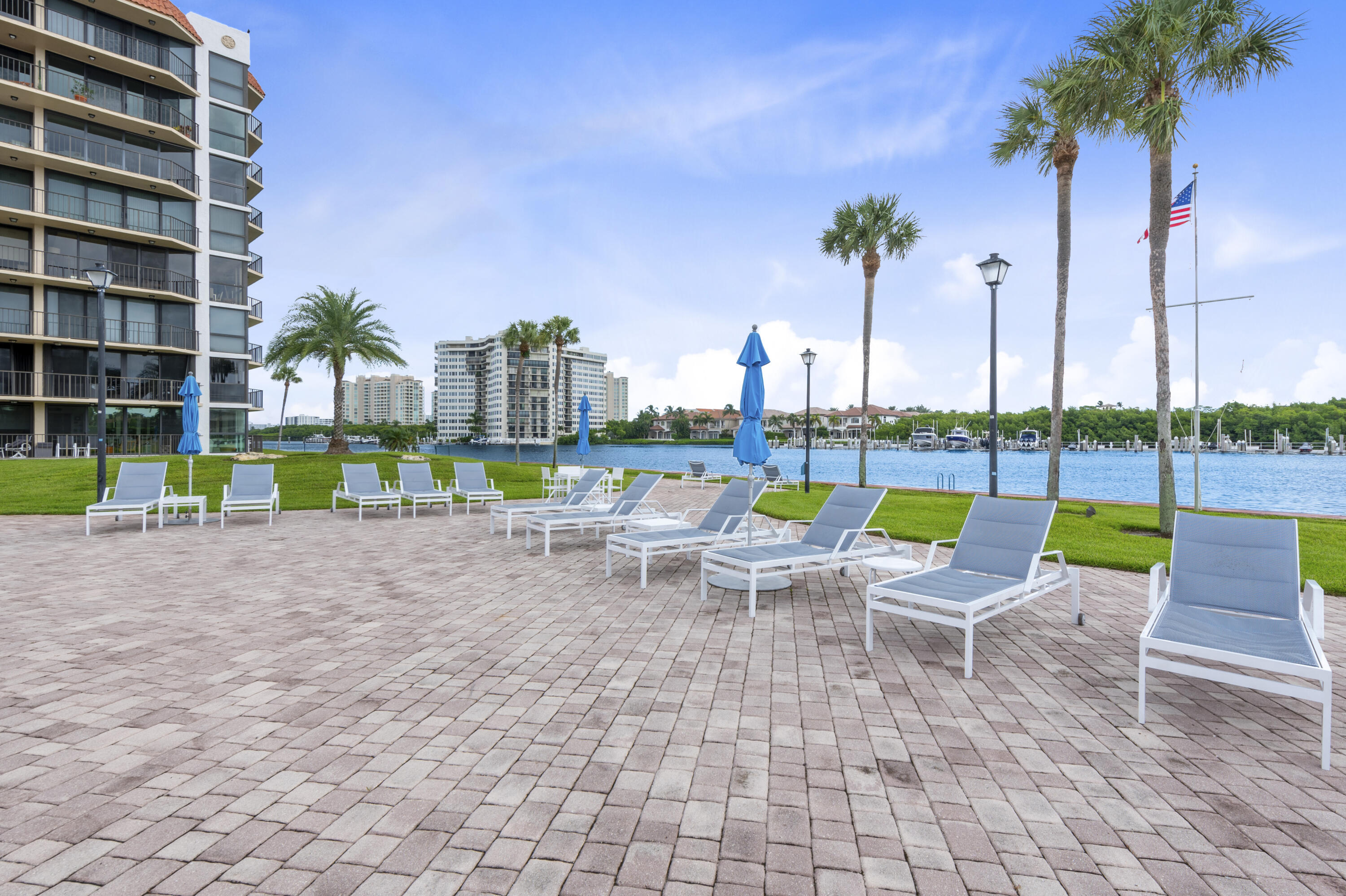 PORTA BELLA EAST - Residential