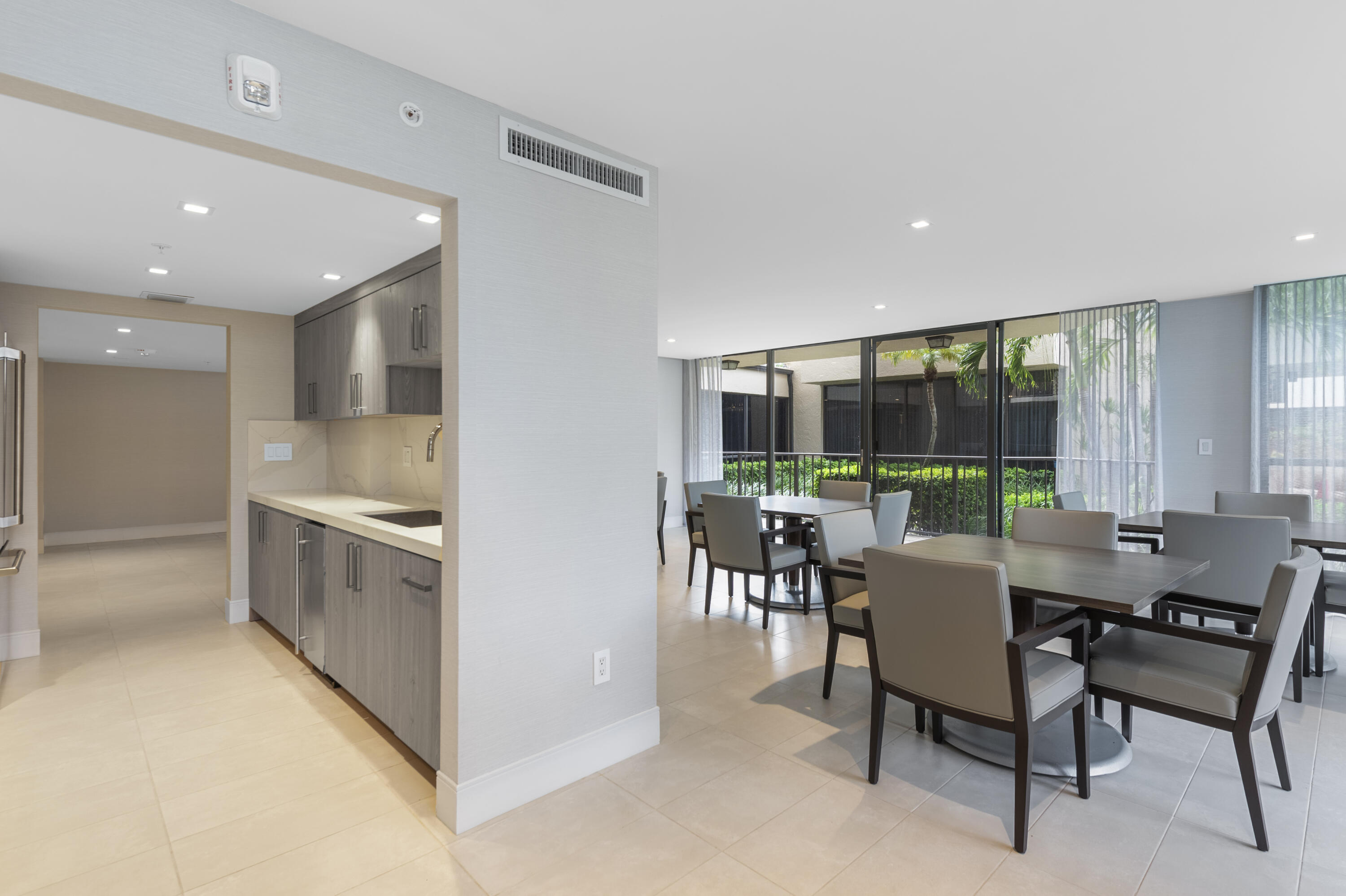 PORTA BELLA EAST - Residential