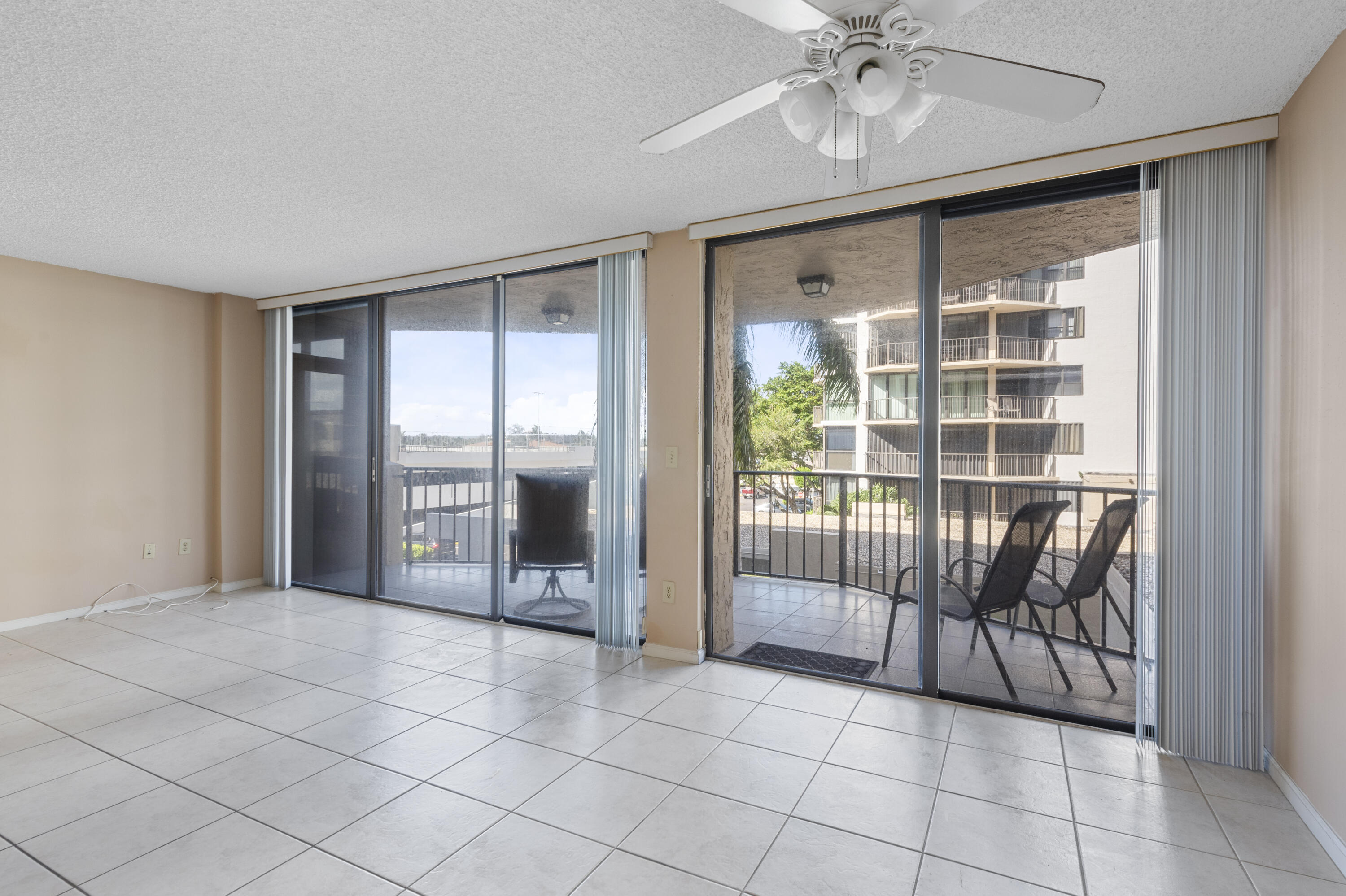 PORTA BELLA EAST - Residential