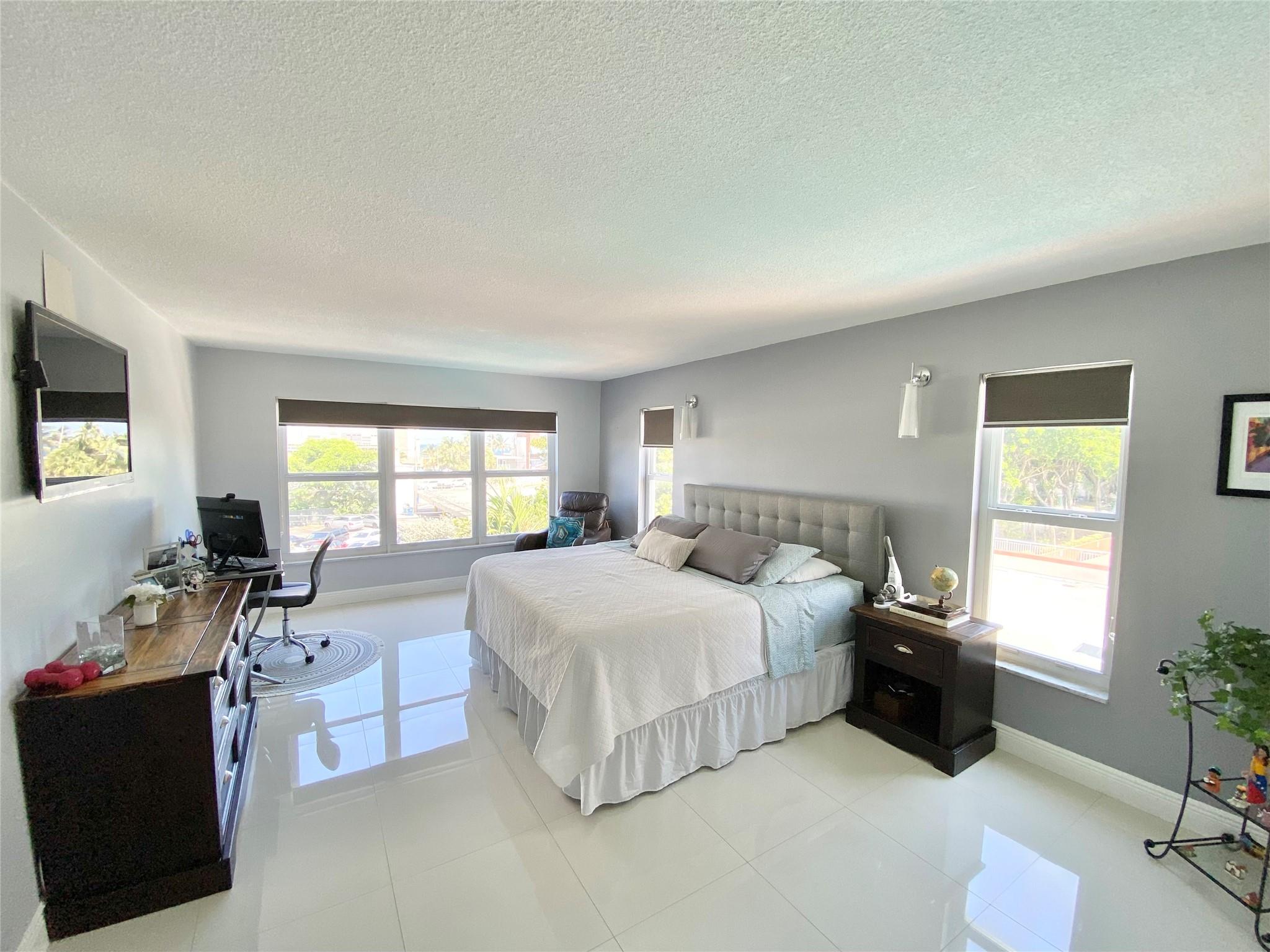 Carlton Tower Condo - Residential Lease