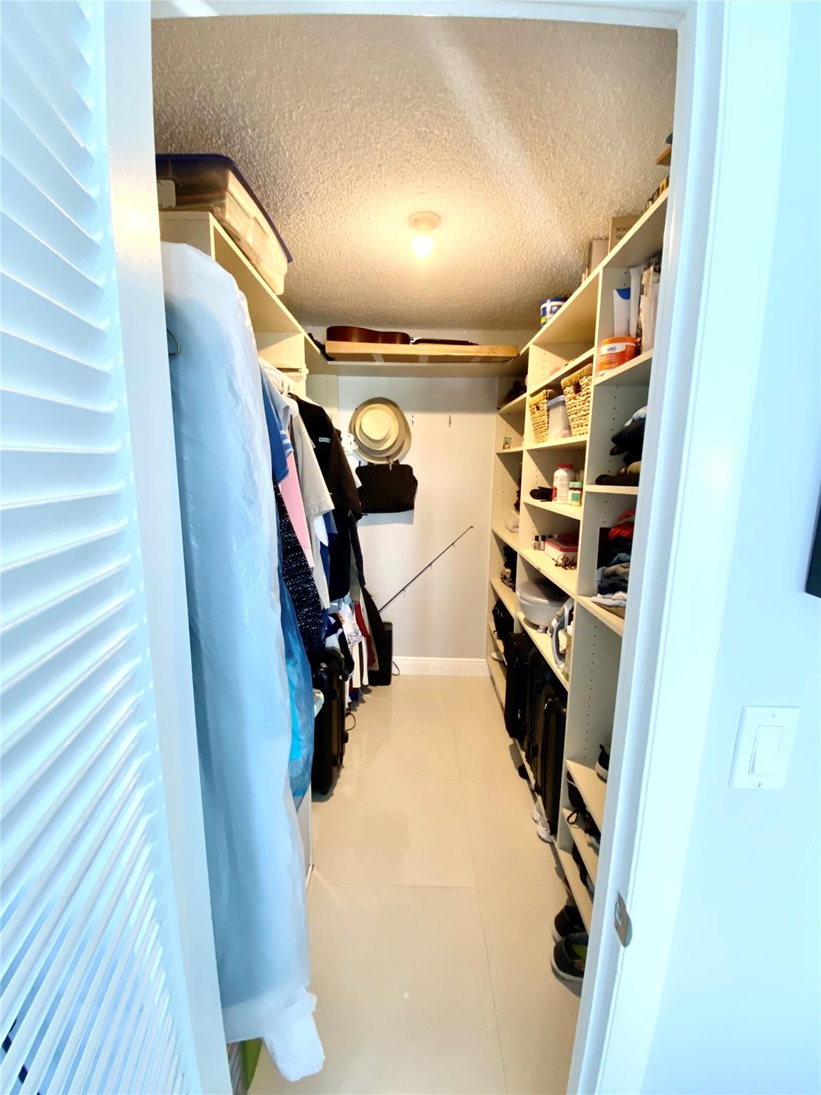 Carlton Tower Condo - Residential Lease