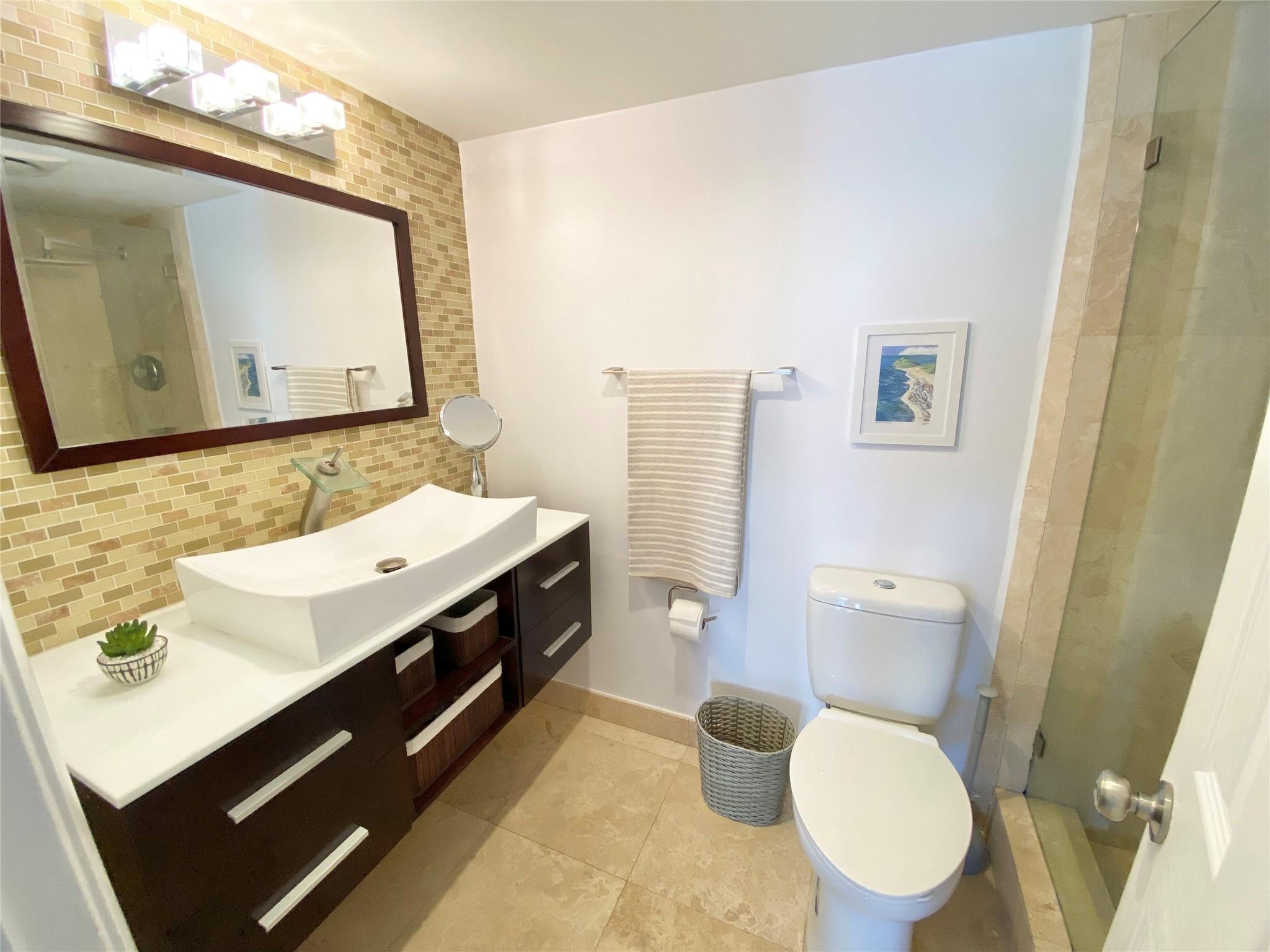 Carlton Tower Condo - Residential Lease