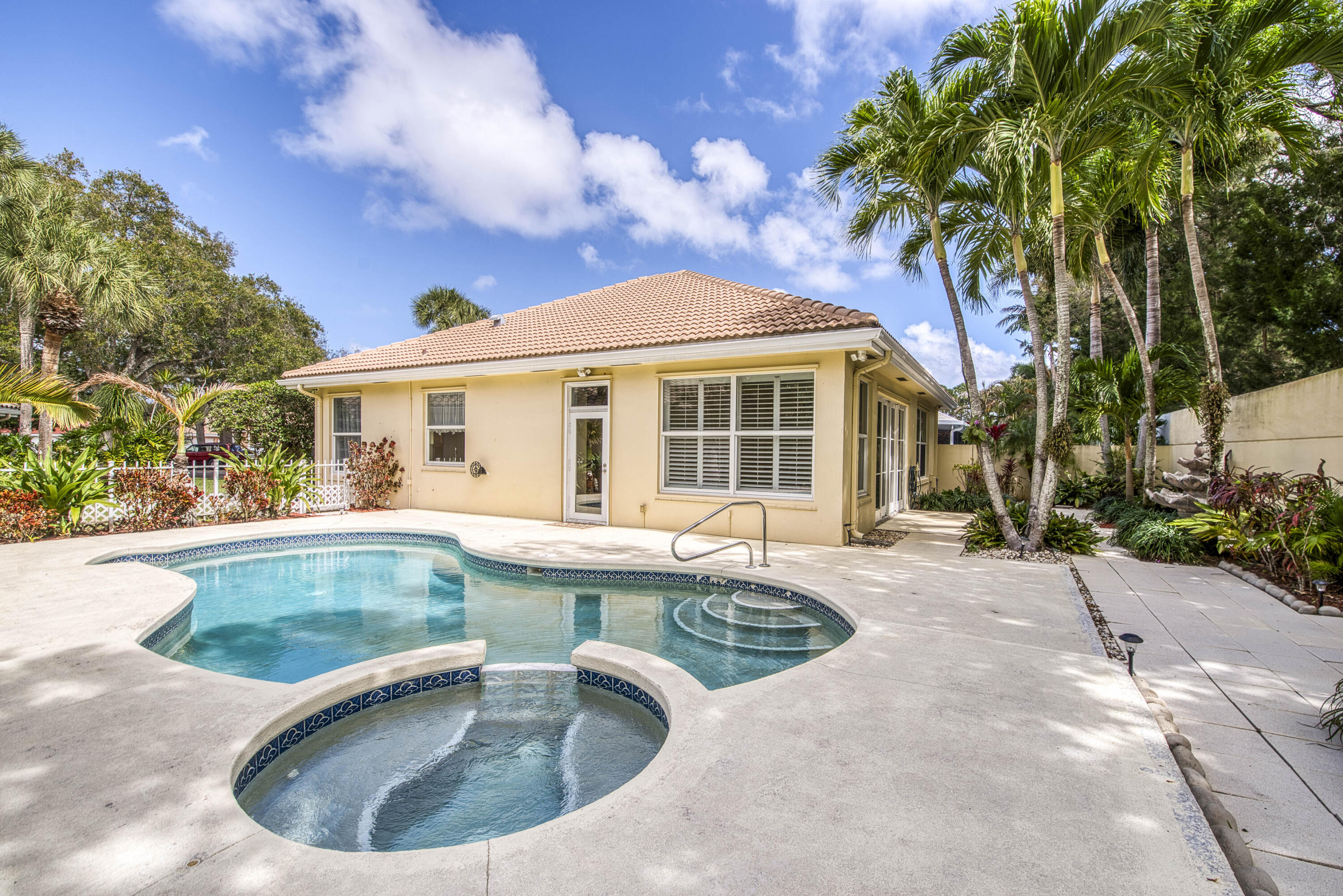 The Hamptons - Residential