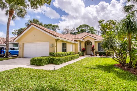 Photo of 190 S Hampton Drive, Jupiter, FL 33458 (MLS # B26000711)