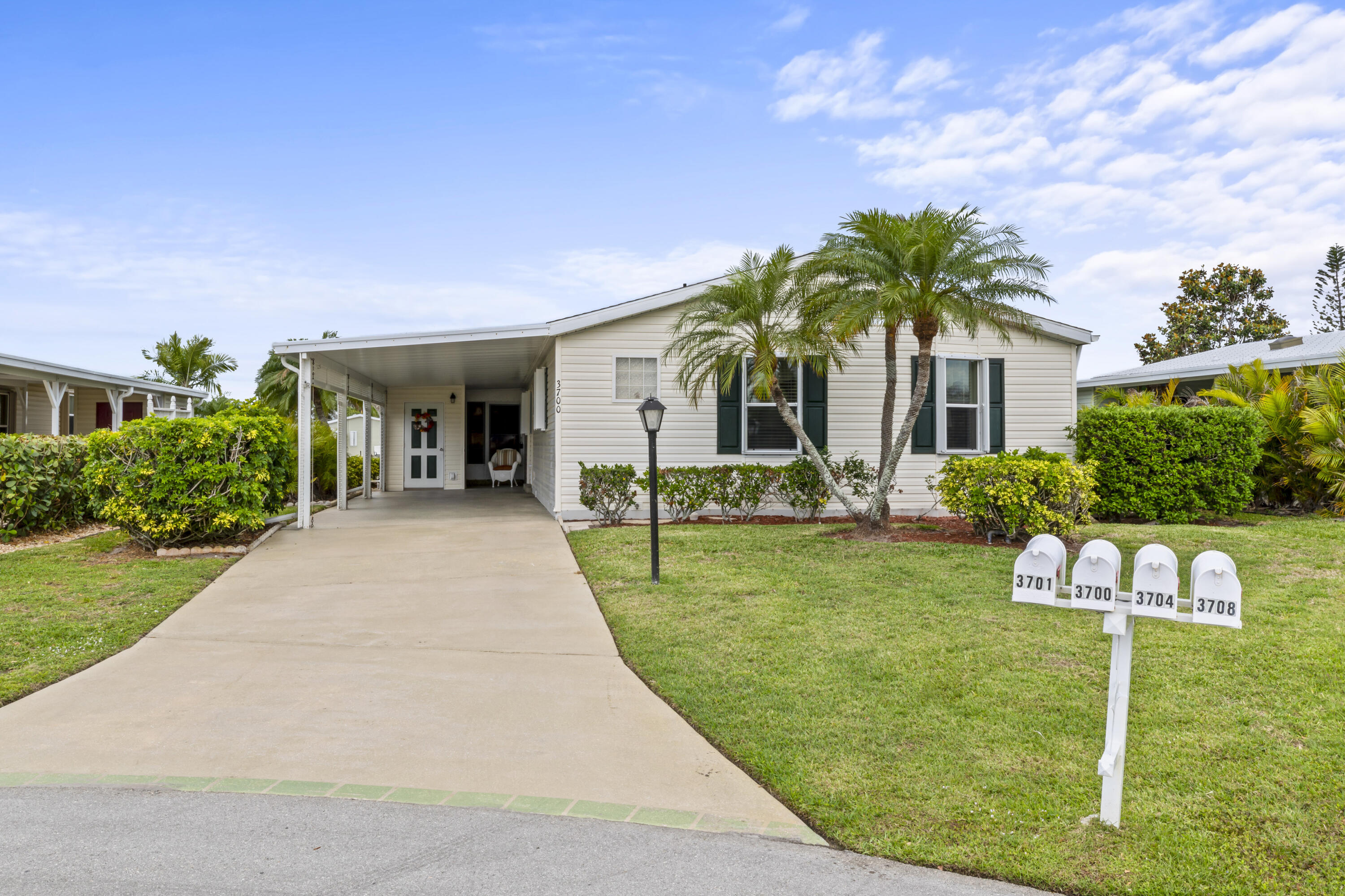 THE PRESERVE AT SAVANNA CLUB - Residential