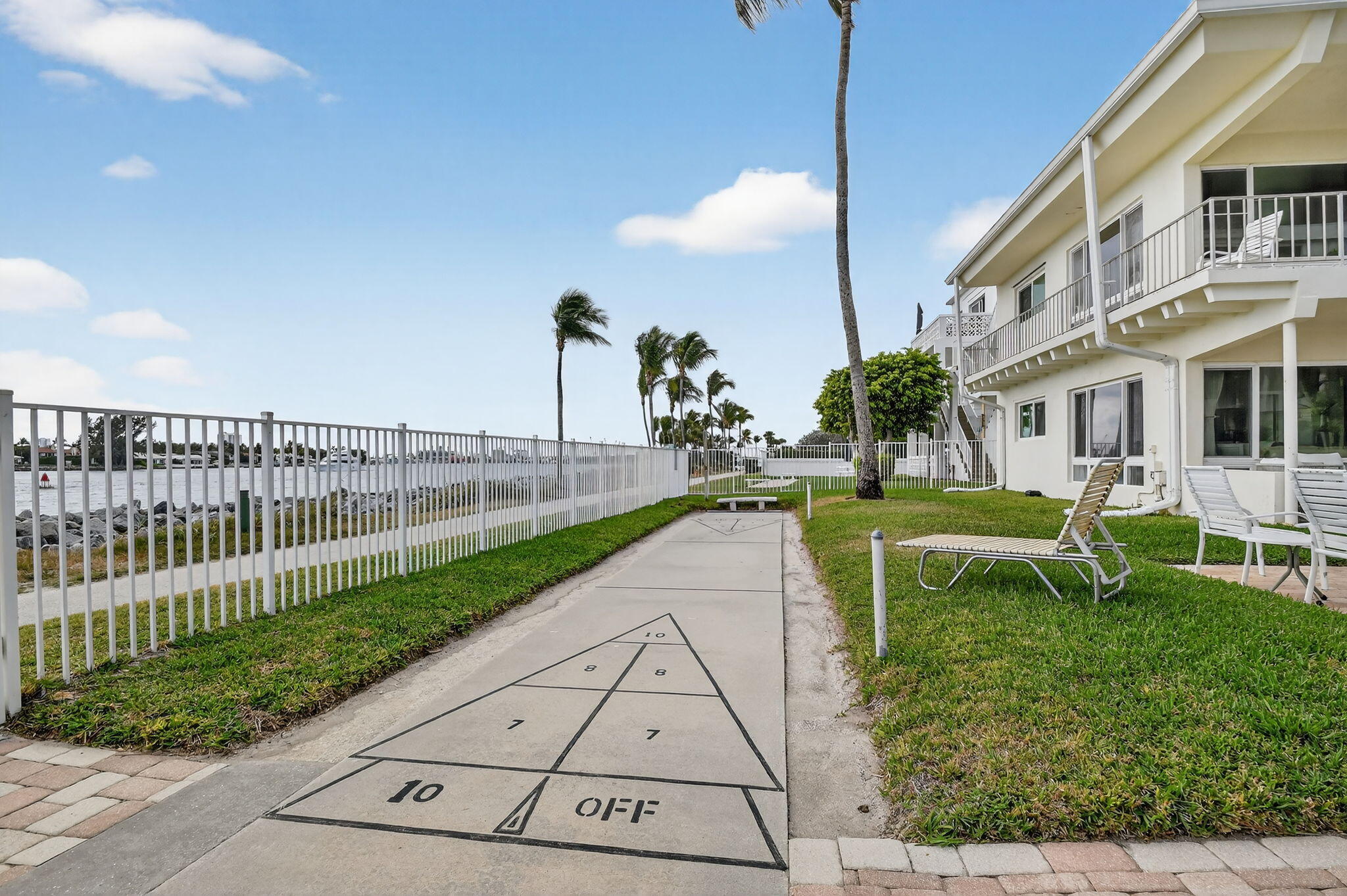 SUN HARBOR INC - Residential