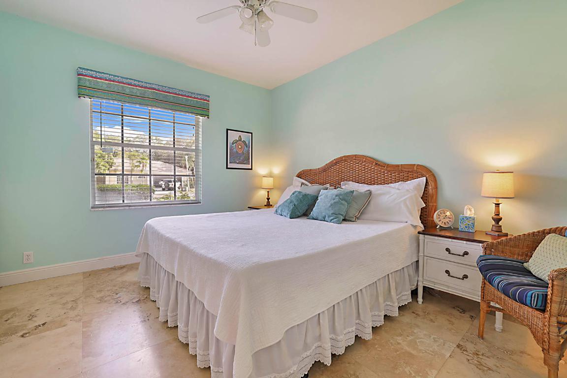 GREENVIEW SHORES 2 OF WELLINGTON - Residential Lease