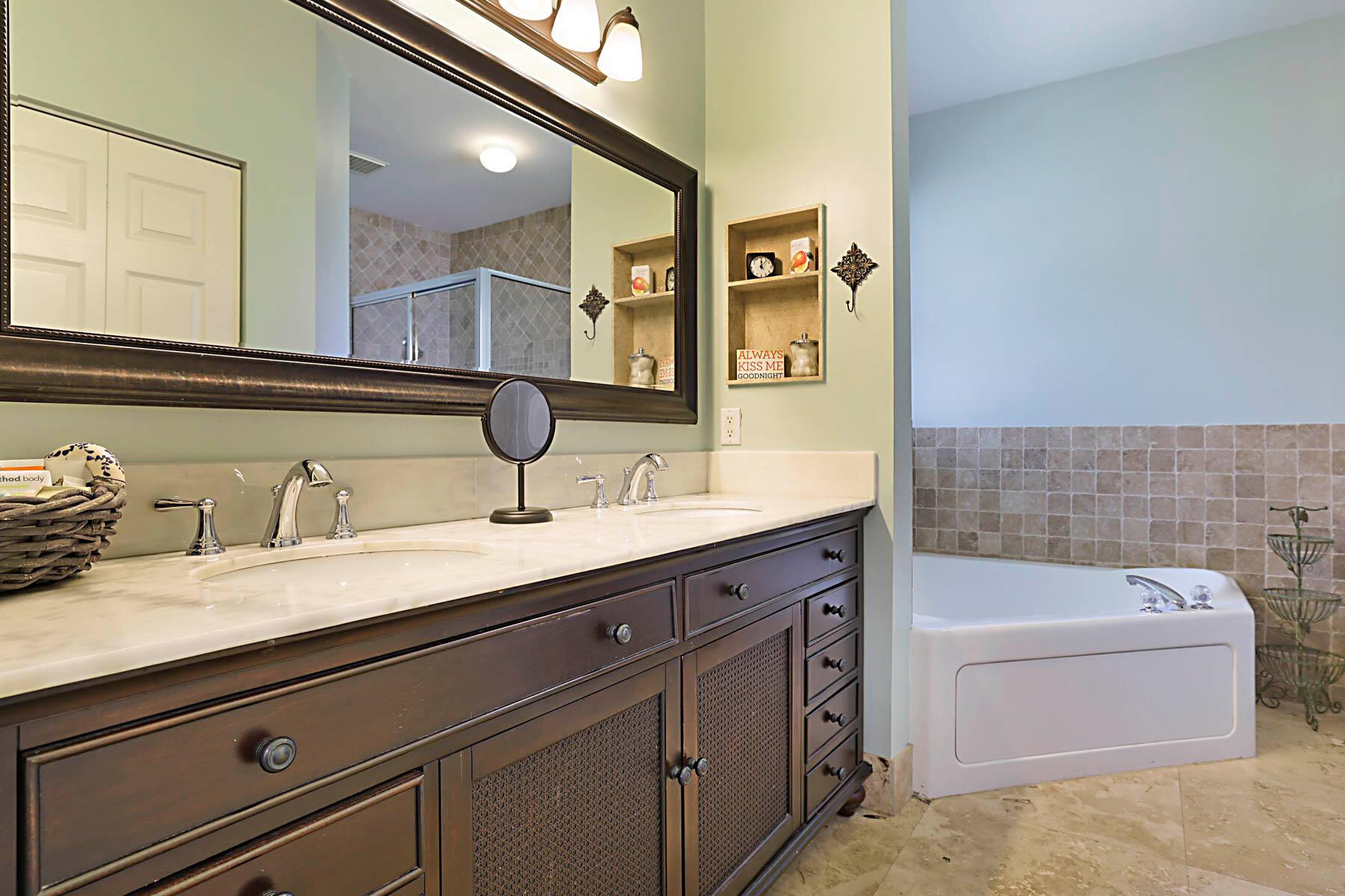 GREENVIEW SHORES 2 OF WEL - Residential Lease