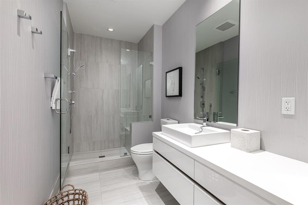 TOWER 155 CONDO - Residential Lease