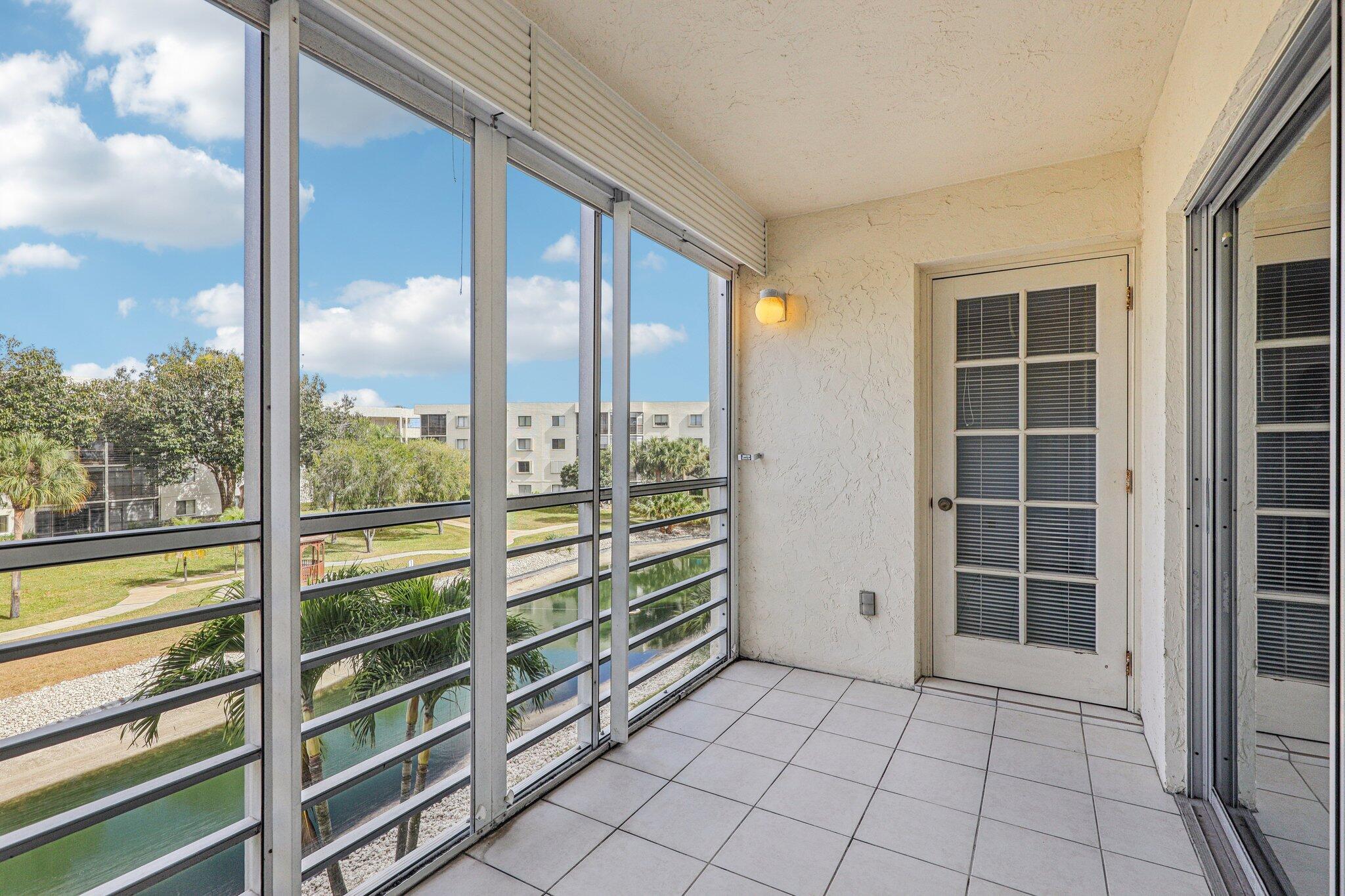 BARRINGTON AT POINCIANA CONDO - Residential