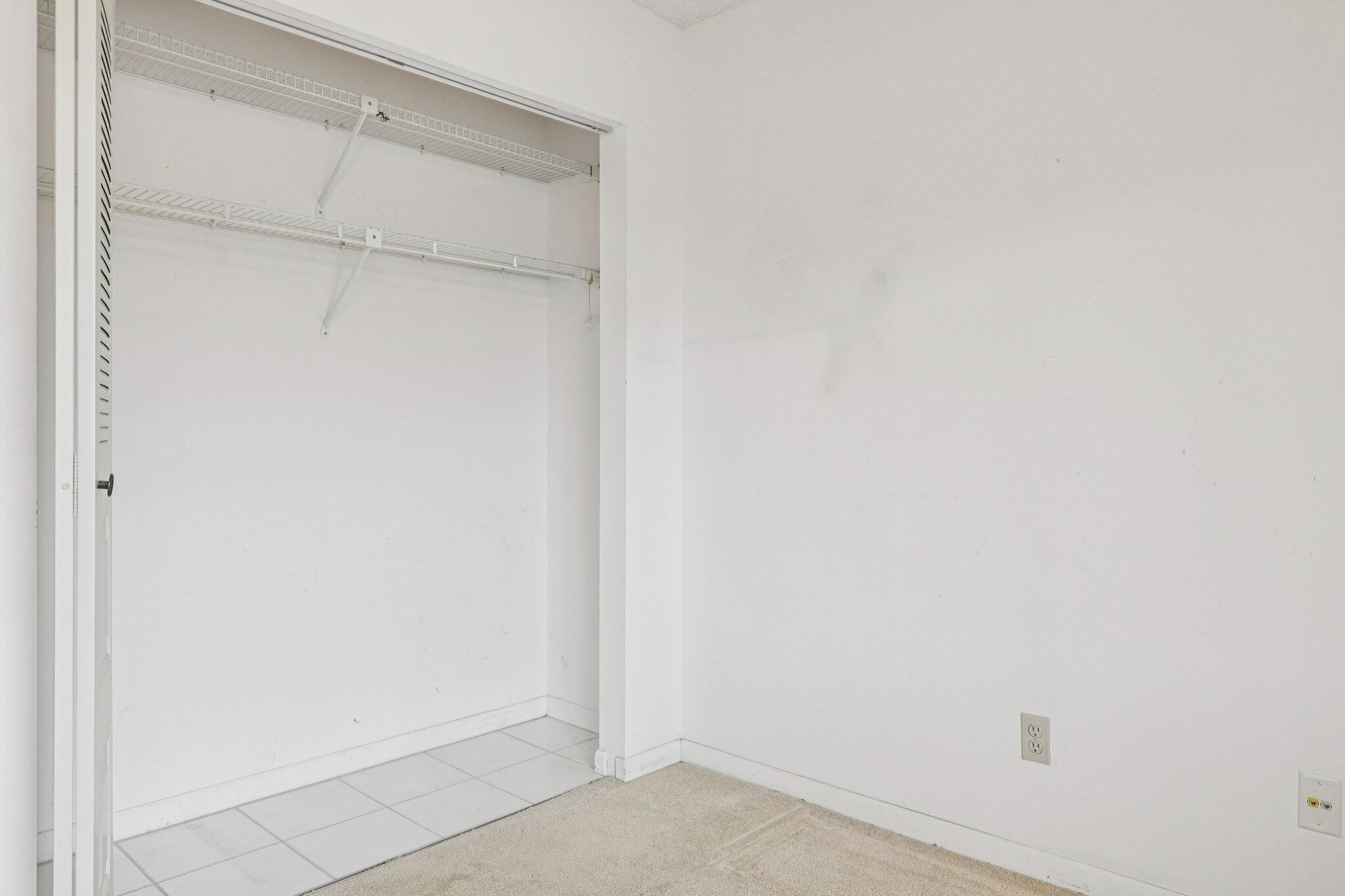 BARRINGTON AT POINCIANA CONDO - Residential