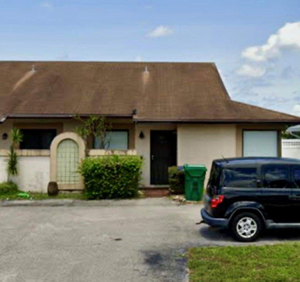 Photo of 5740 Park Road, Dania Beach, FL 33312 (MLS # R11082741)