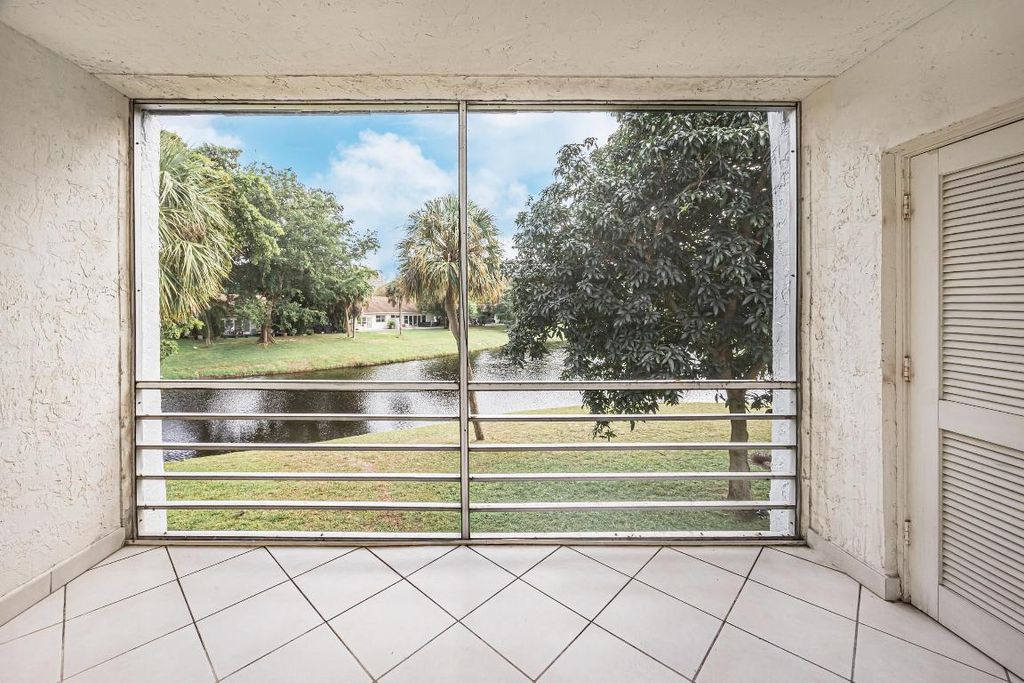 Photo of 2700 Casita Way #204, Delray Beach, FL 33445 (MLS # R11140271)