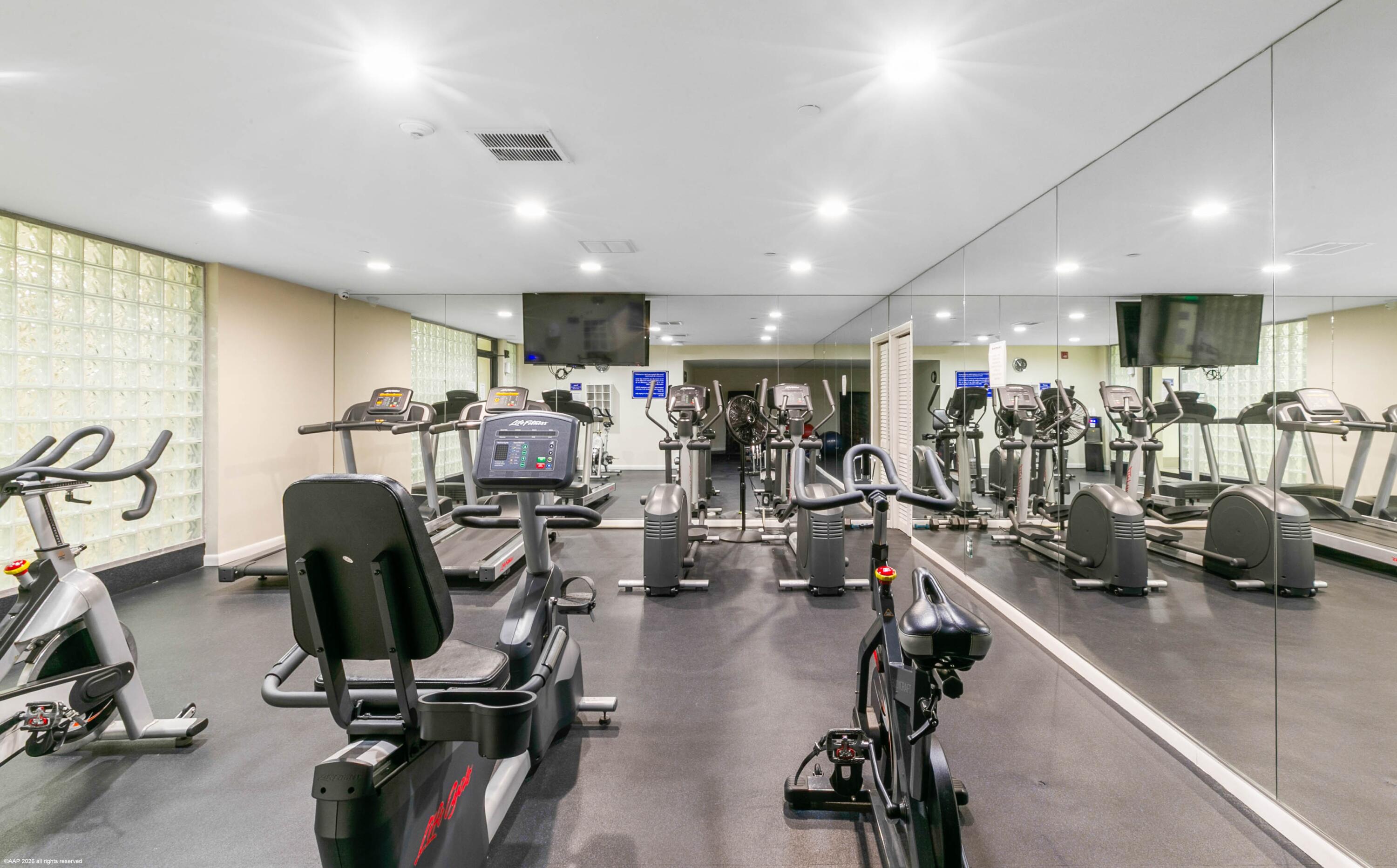 MARTINIQUE 2 CONDO - Residential