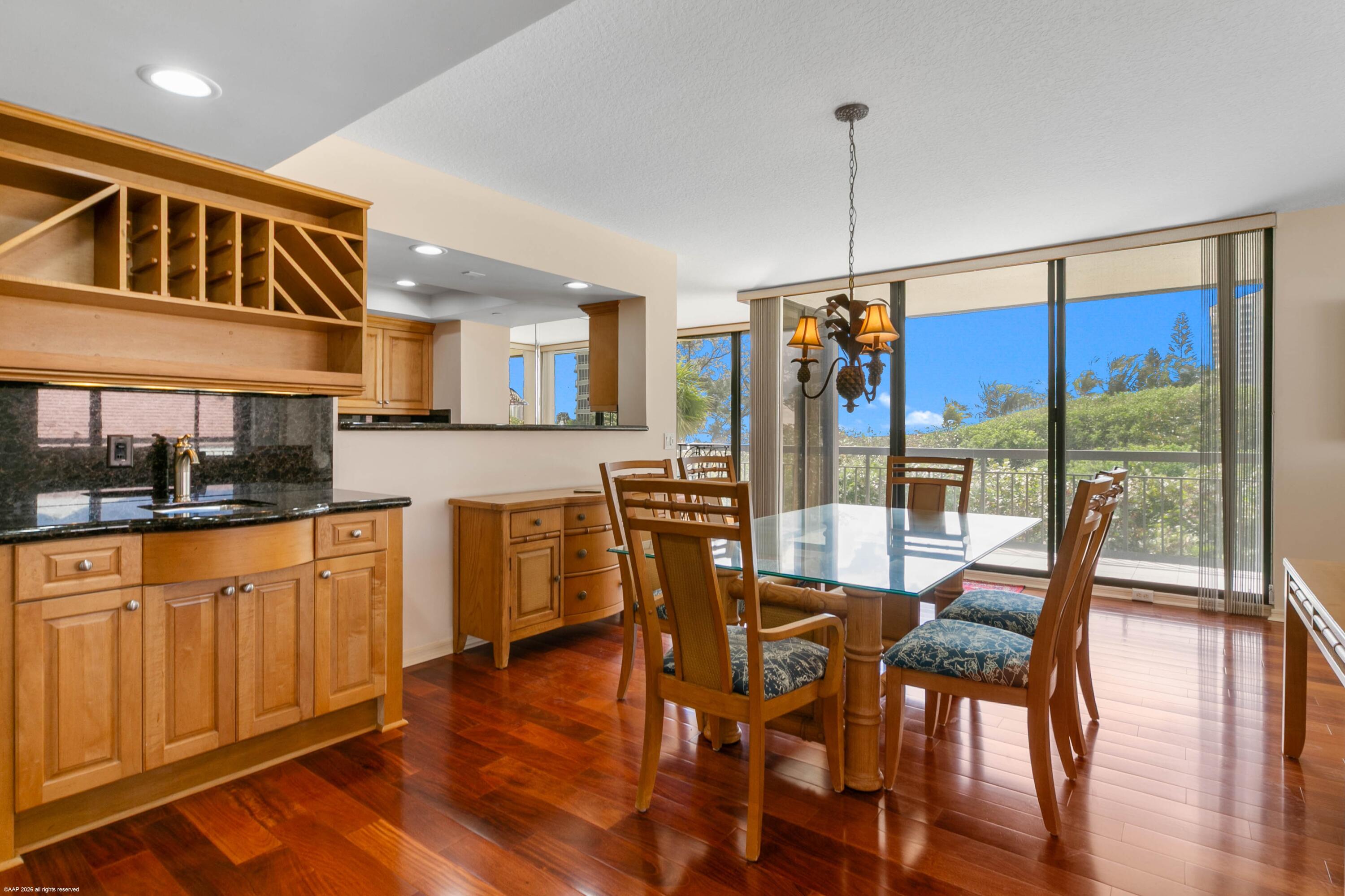 MARTINIQUE 2 CONDO - Residential