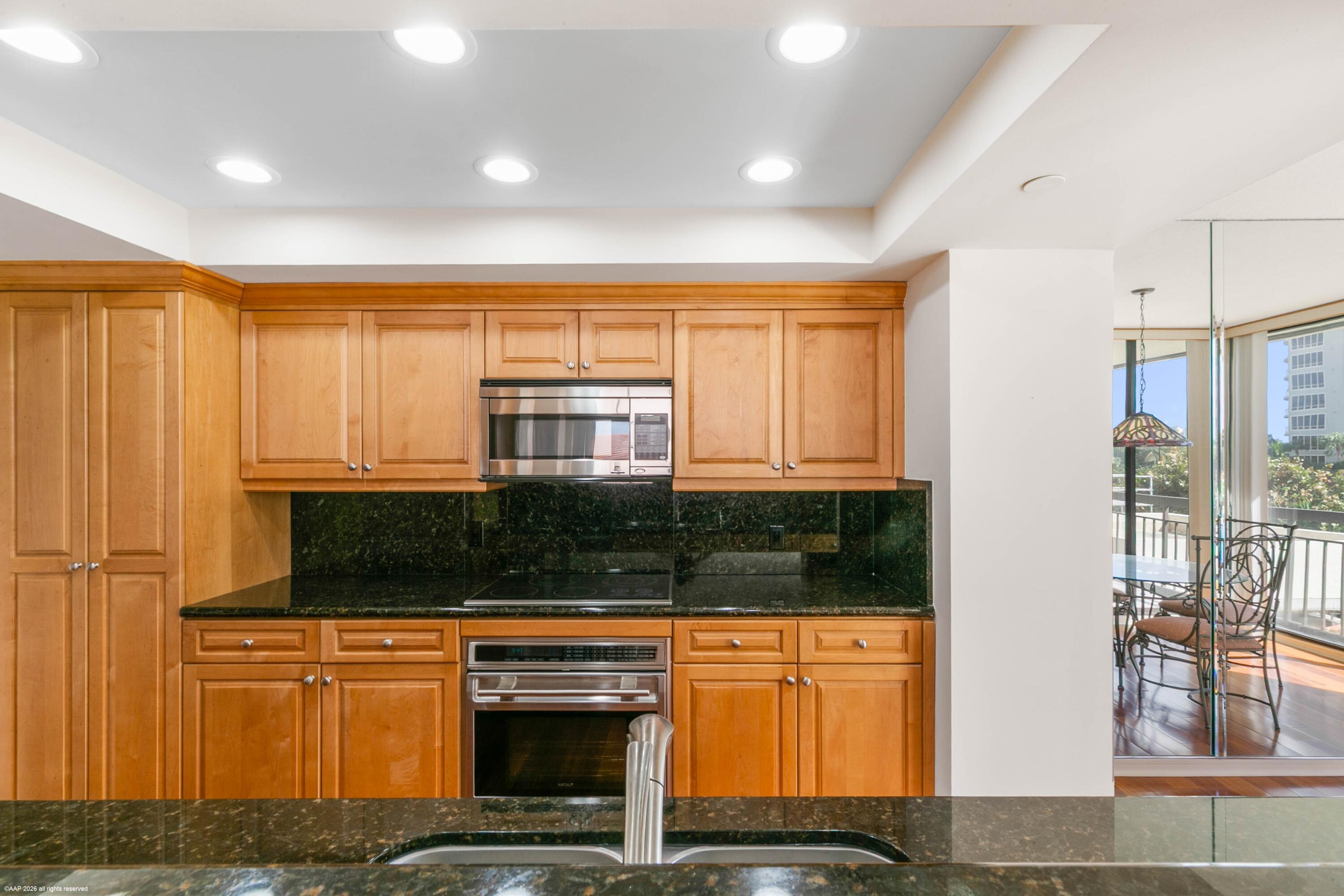 MARTINIQUE 2 CONDO - Residential