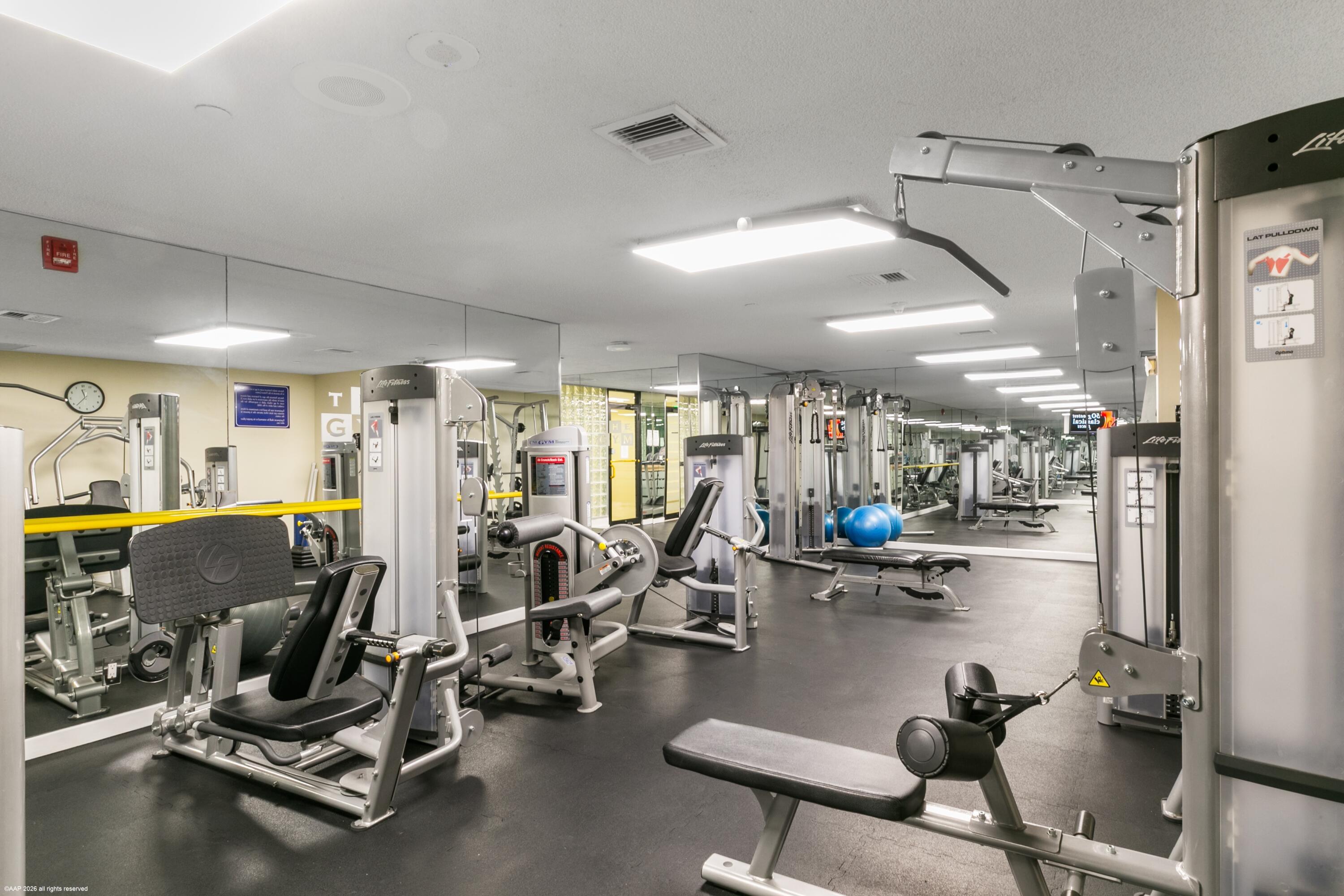 MARTINIQUE 2 CONDO - Residential